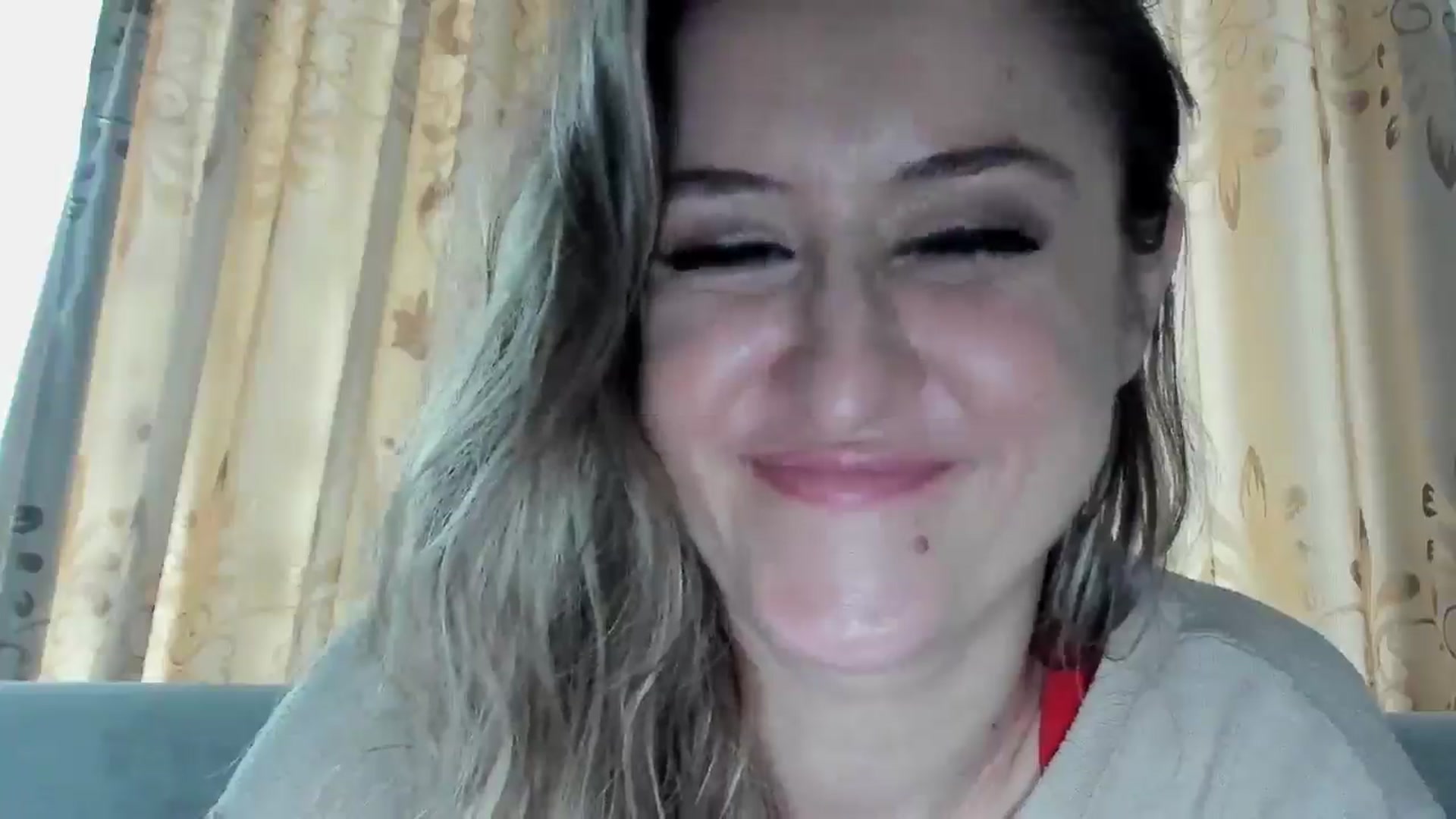 Gallery image thumbnail from BestDream's myfreecams stream on, 12/21/2025, 11:23 image 10 of 20