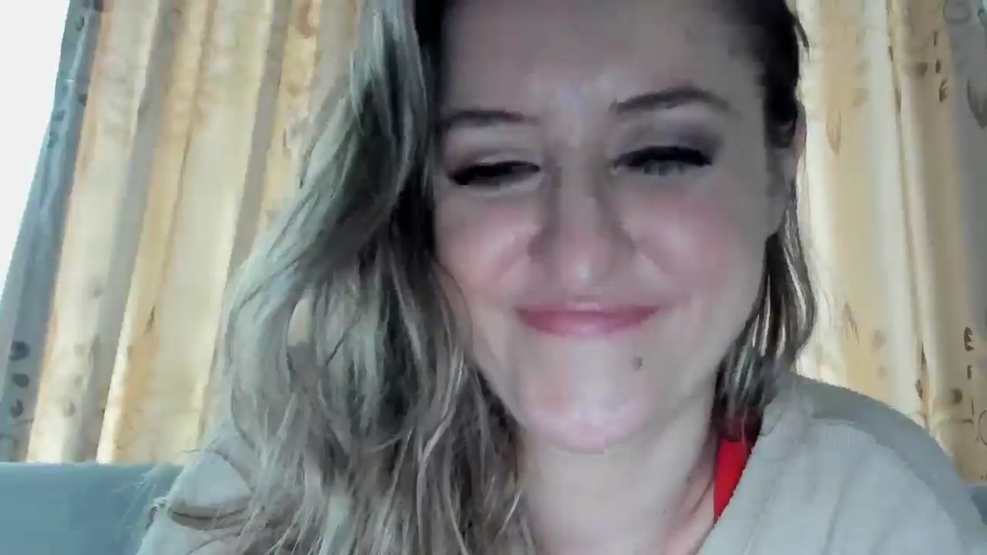 Gallery image thumbnail from BestDream's myfreecams stream on, 12/21/2025, 11:23 image 5 of 20