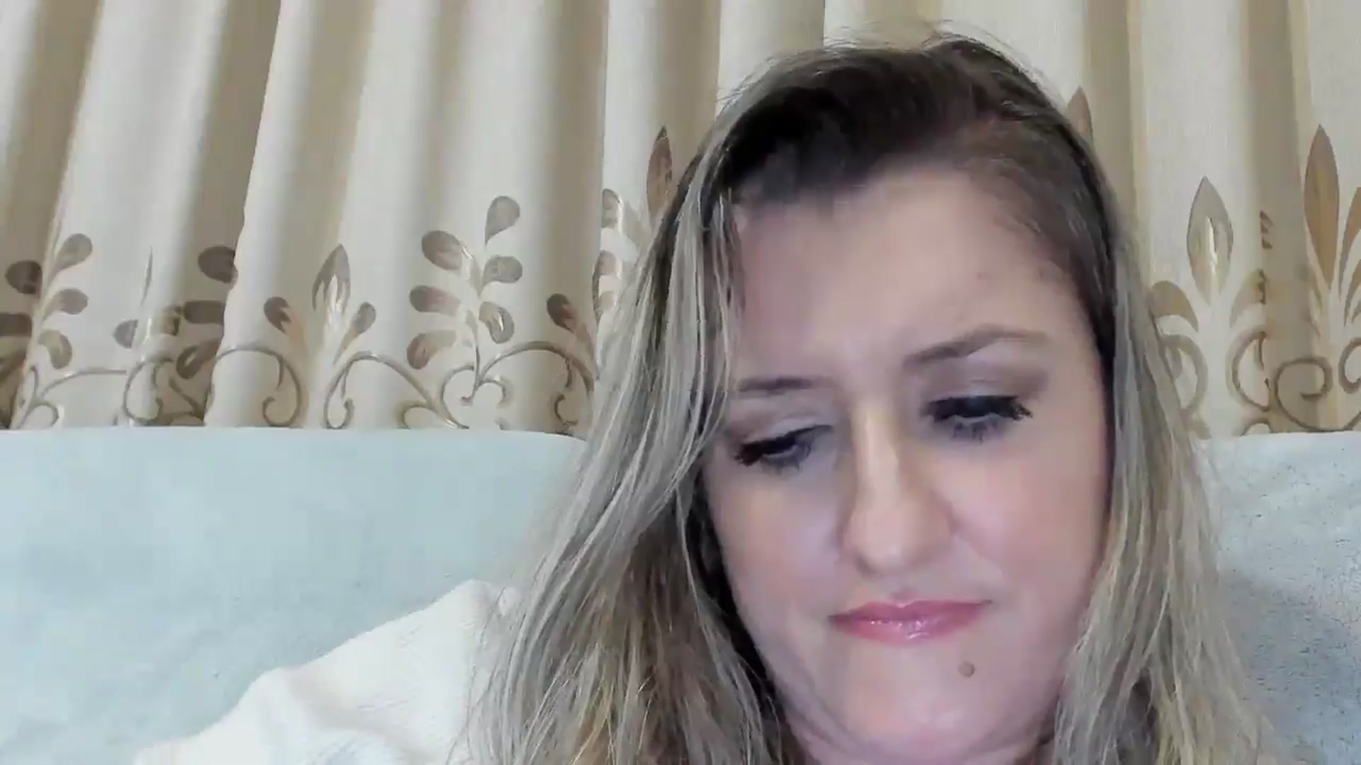 Gallery image thumbnail from BestDream's myfreecams stream on, 12/21/2025, 23:12 image 15 of 20