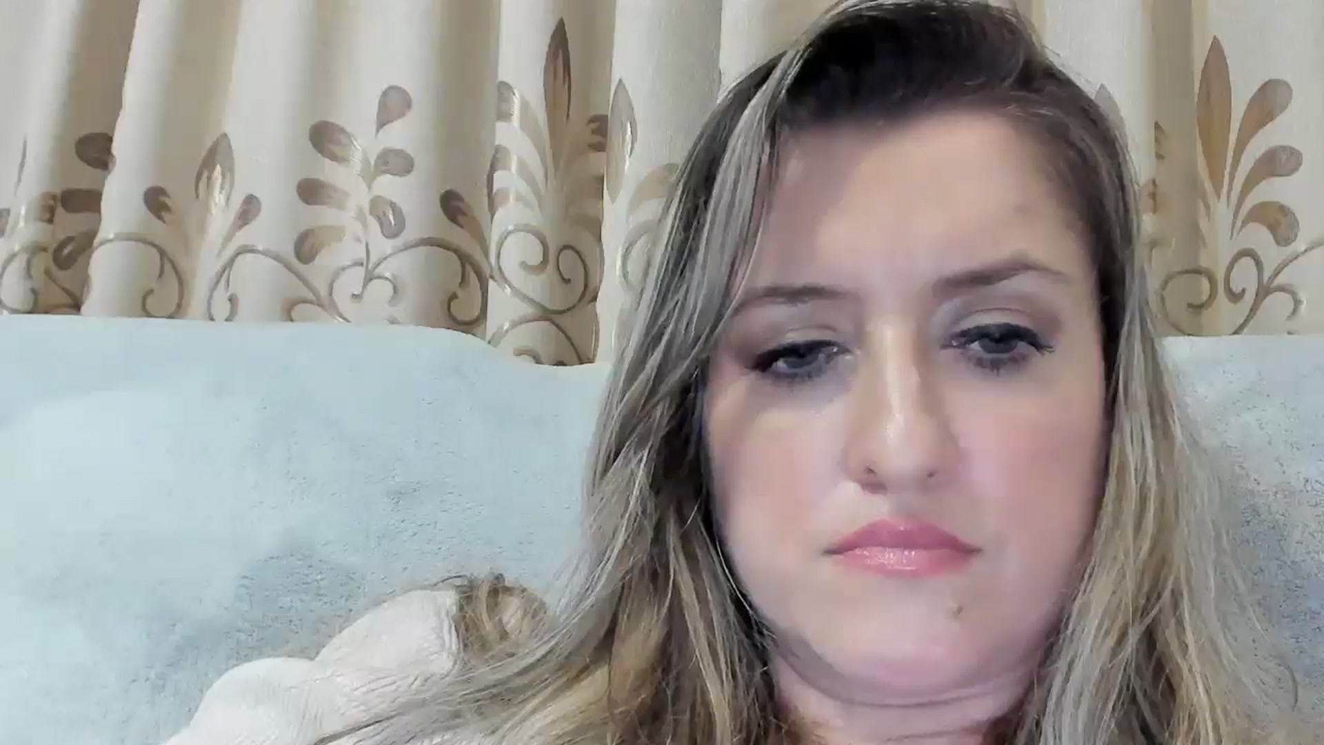 Gallery image thumbnail from BestDream's myfreecams stream on, 12/21/2025, 23:59 image 2 of 20