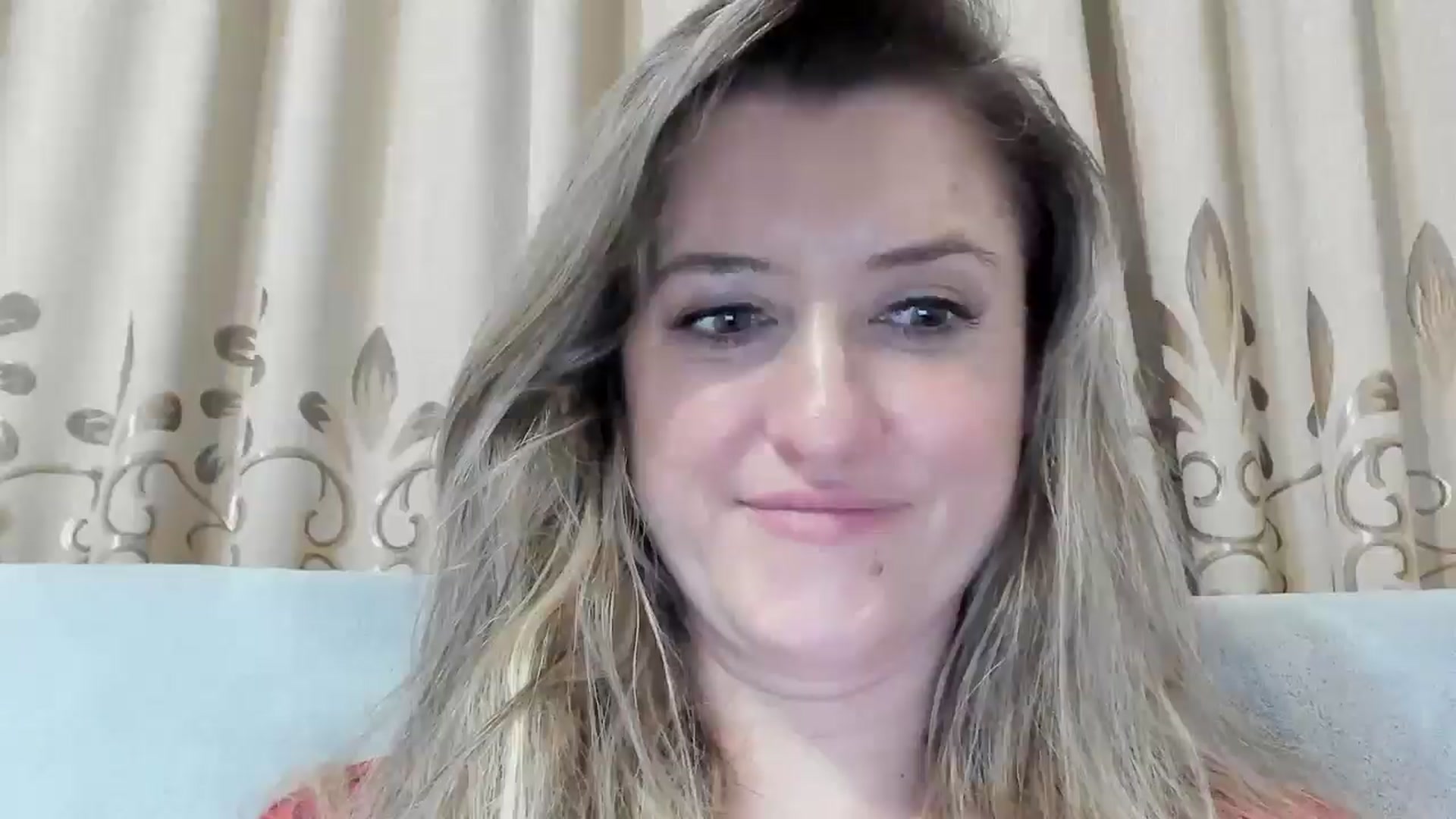 Gallery image thumbnail from BestDream's myfreecams stream on, 12/26/2025, 23:56 image 2 of 20