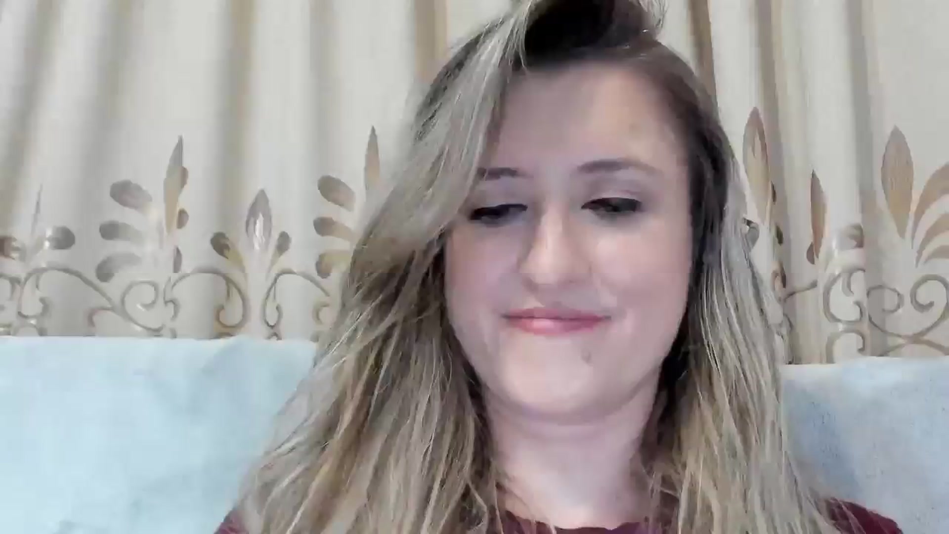 Gallery image thumbnail from BestDream's myfreecams stream on, 12/27/2025, 23:50 image 4 of 20