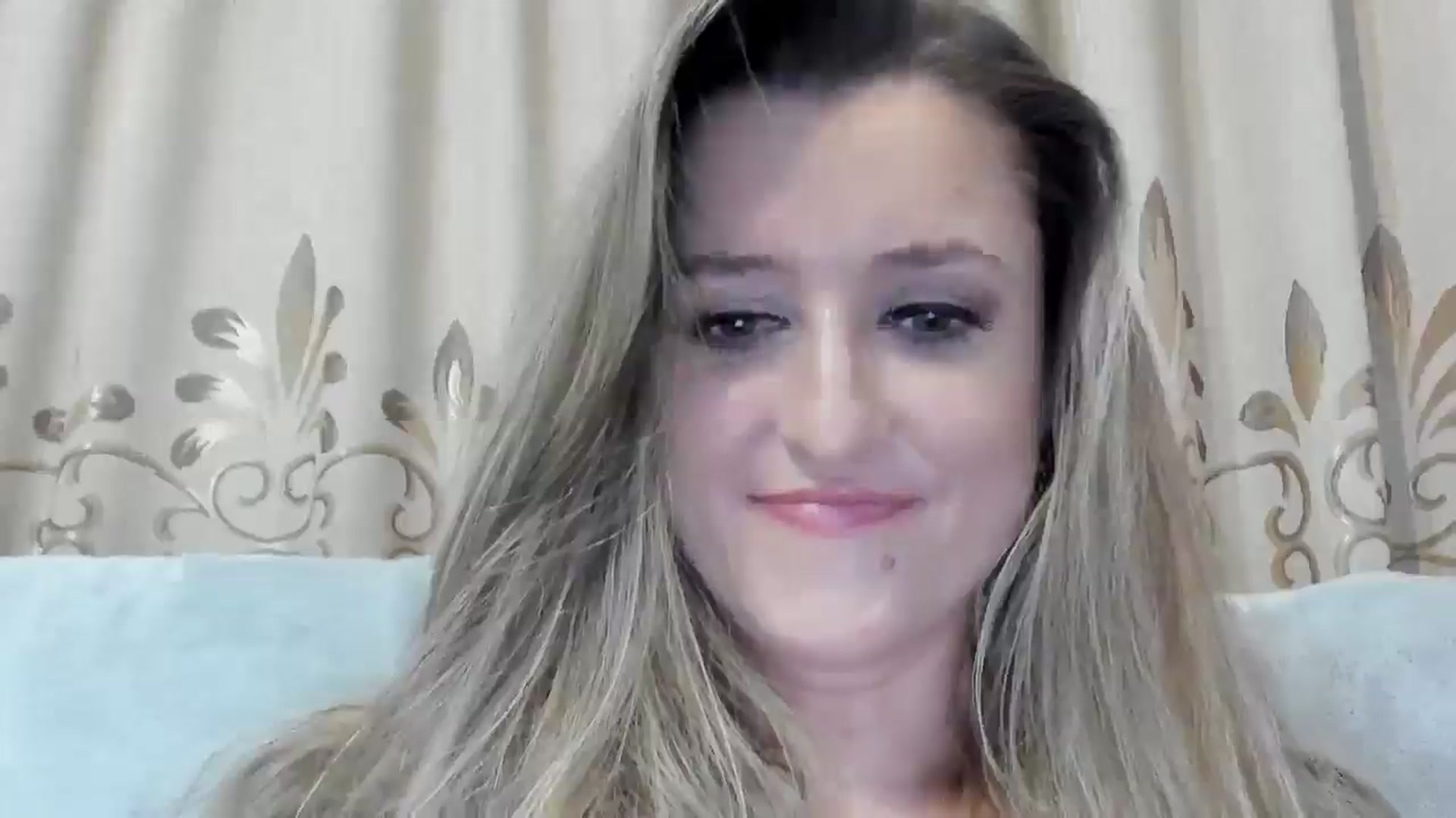 Gallery image thumbnail from BestDream's myfreecams stream on, 12/28/2025, 22:40 image 6 of 20