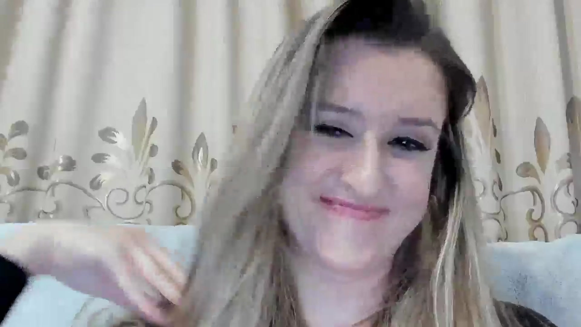 Gallery image thumbnail from BestDream's myfreecams stream on, 12/28/2025, 23:35 image 8 of 20