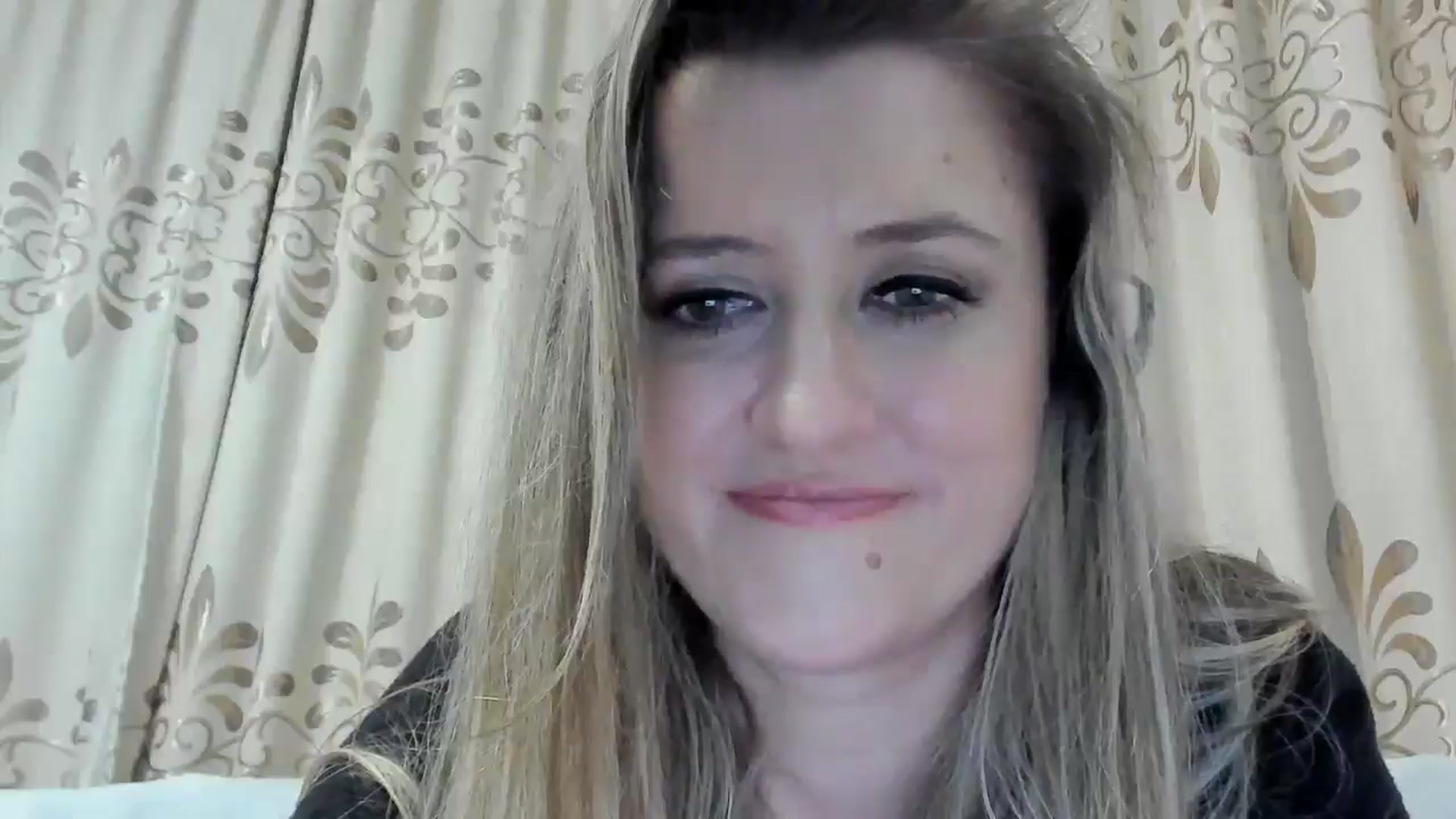 Gallery image thumbnail from BestDream's myfreecams stream on, 12/29/2025, 02:32 image 7 of 20