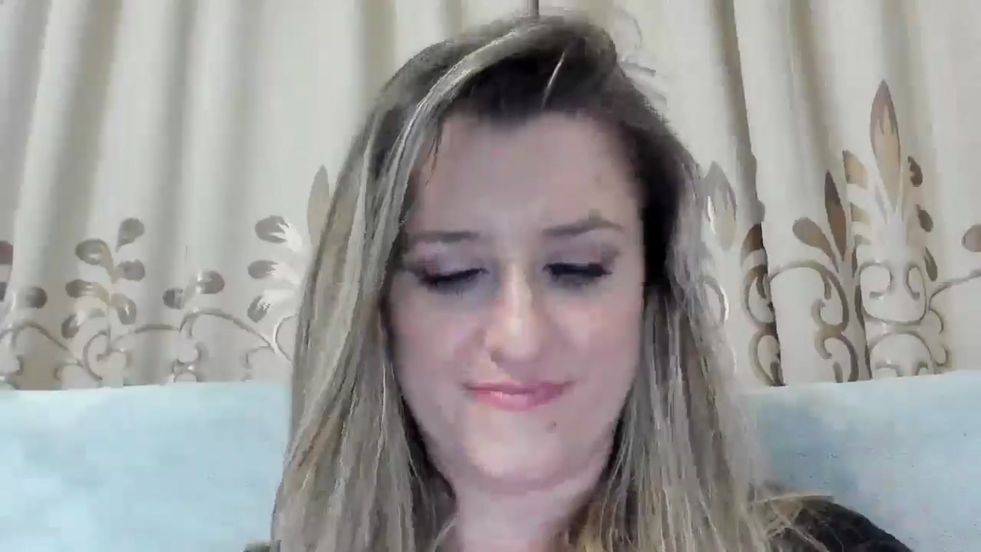 Gallery image thumbnail from BestDream's myfreecams stream on, 12/29/2025, 02:48 image 14 of 20