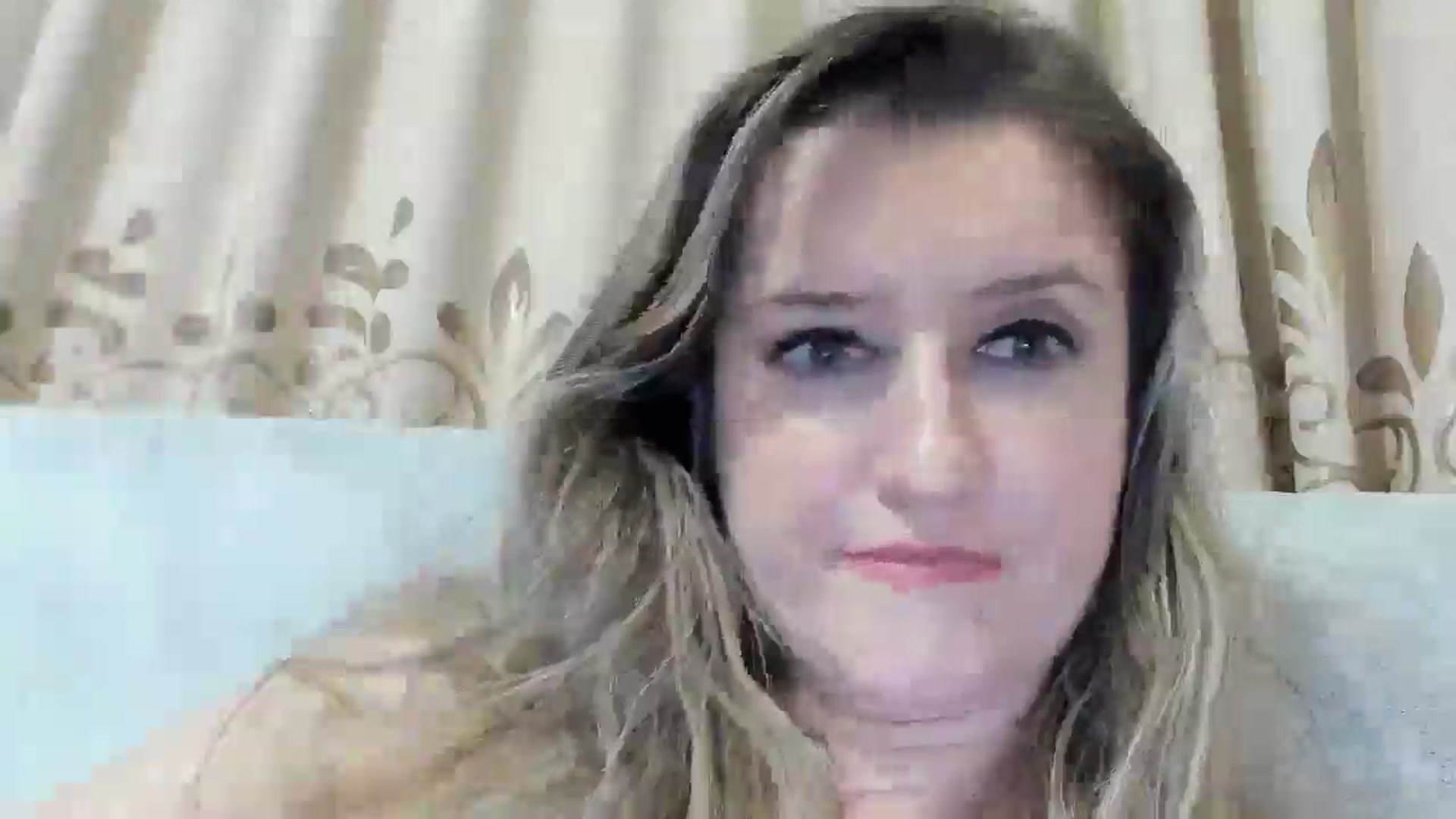 Gallery image thumbnail from BestDream's myfreecams stream on, 12/31/2025, 24:03 image 9 of 20