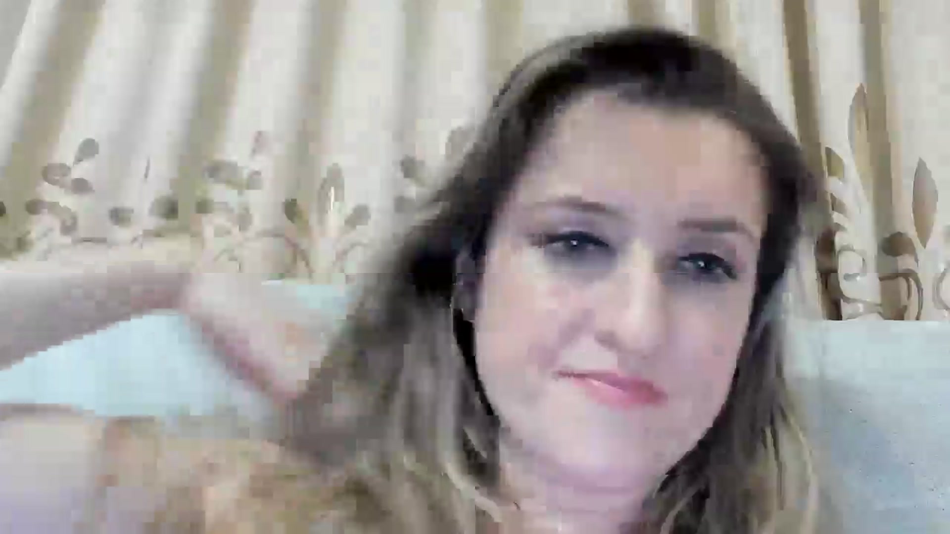 Gallery image thumbnail from BestDream's myfreecams stream on, 12/31/2025, 24:03 image 10 of 20