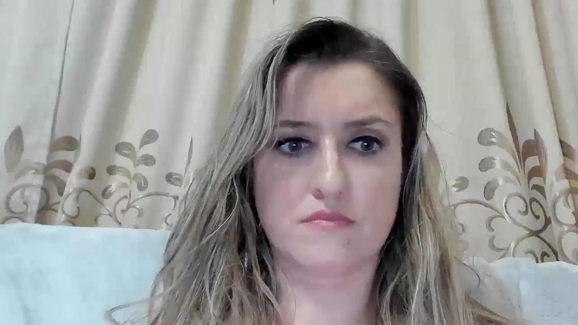 Gallery image thumbnail from BestDream's myfreecams stream on, 12/31/2025, 24:03 image 6 of 20