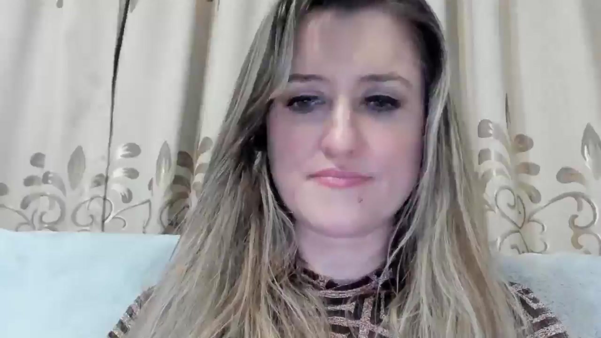Gallery image thumbnail from BestDream's myfreecams stream on, 01/01/2026, 22:08 image 7 of 20