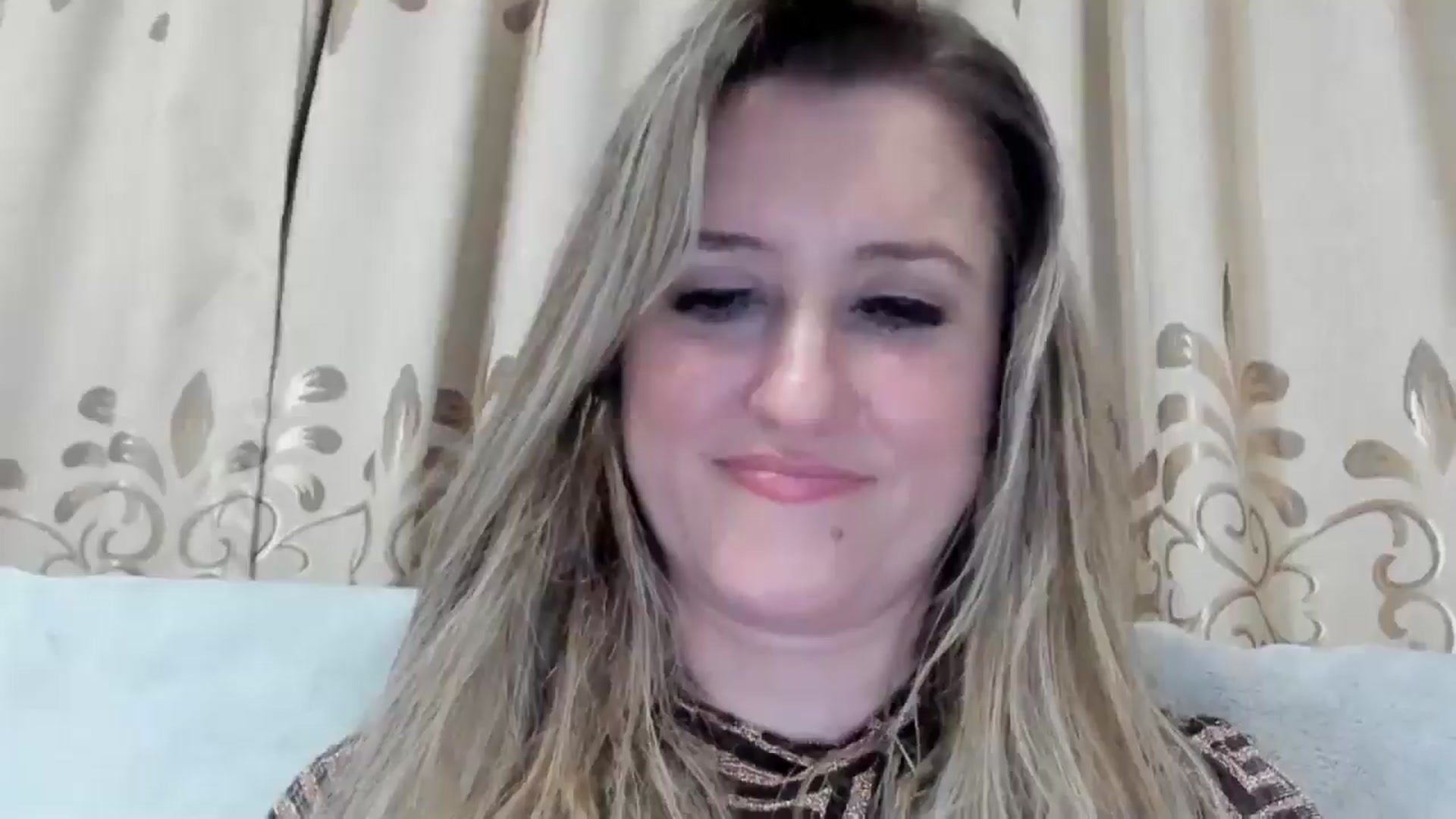 Gallery image thumbnail from BestDream's myfreecams stream on, 01/01/2026, 22:08 image 15 of 20