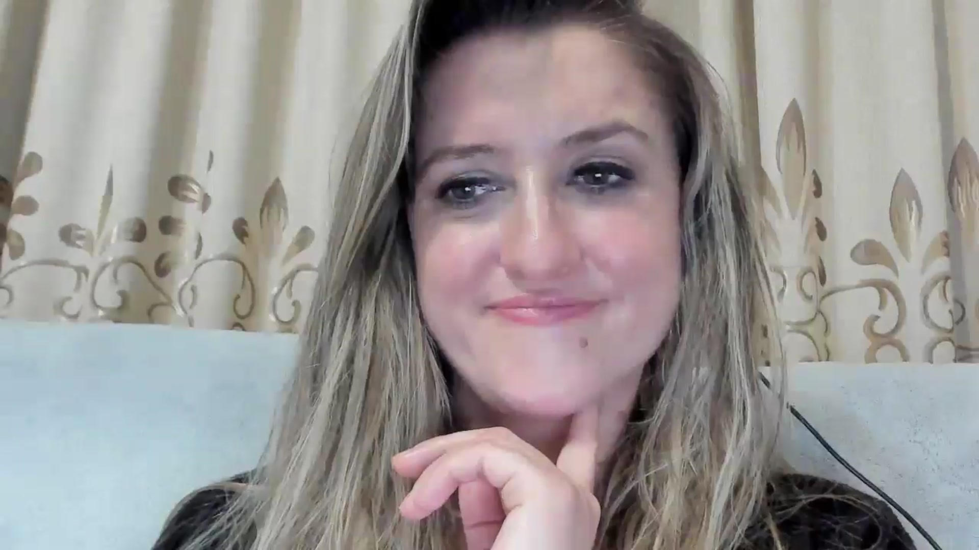Gallery image thumbnail from BestDream's myfreecams stream on, 01/01/2026, 23:38 image 18 of 20