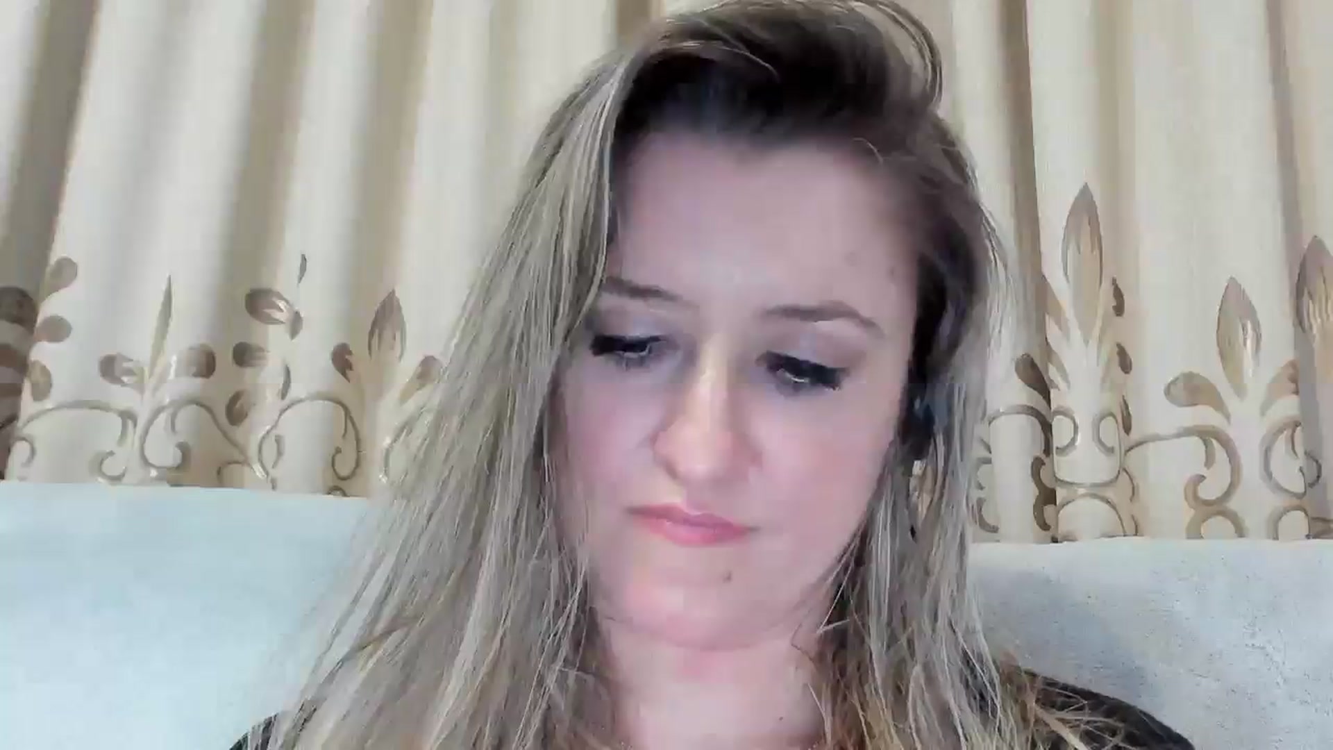Gallery image thumbnail from BestDream's myfreecams stream on, 01/01/2026, 23:38 image 4 of 20
