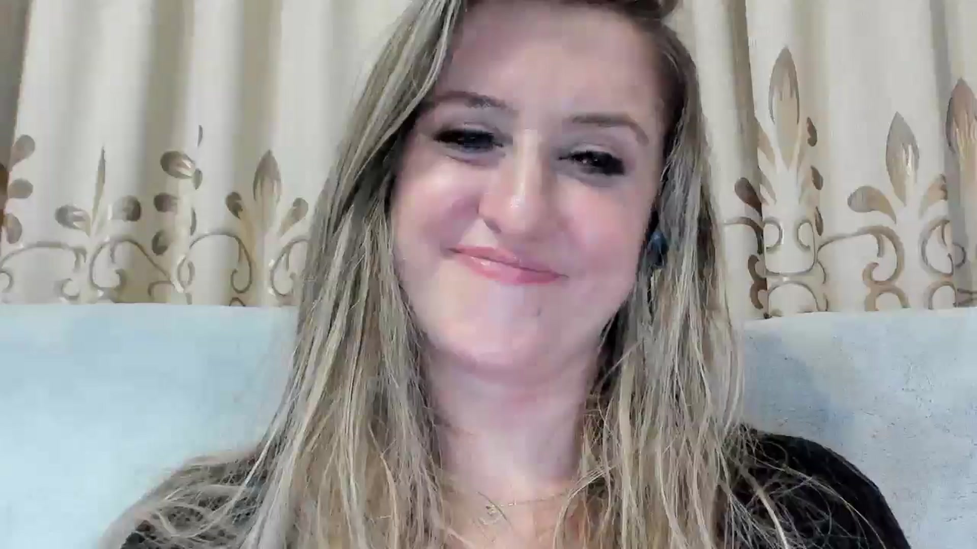 Gallery image thumbnail from BestDream's myfreecams stream on, 01/02/2026, 24:00 image 5 of 20
