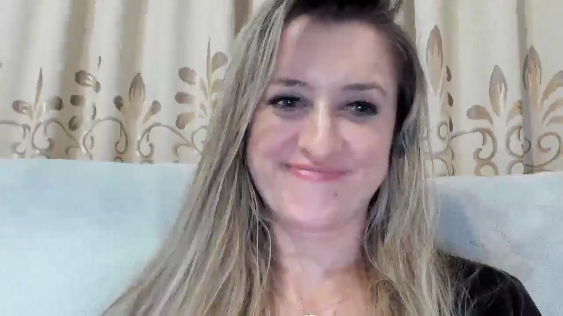 Gallery image thumbnail from BestDream's myfreecams stream on, 01/02/2026, 01:39 image 9 of 20