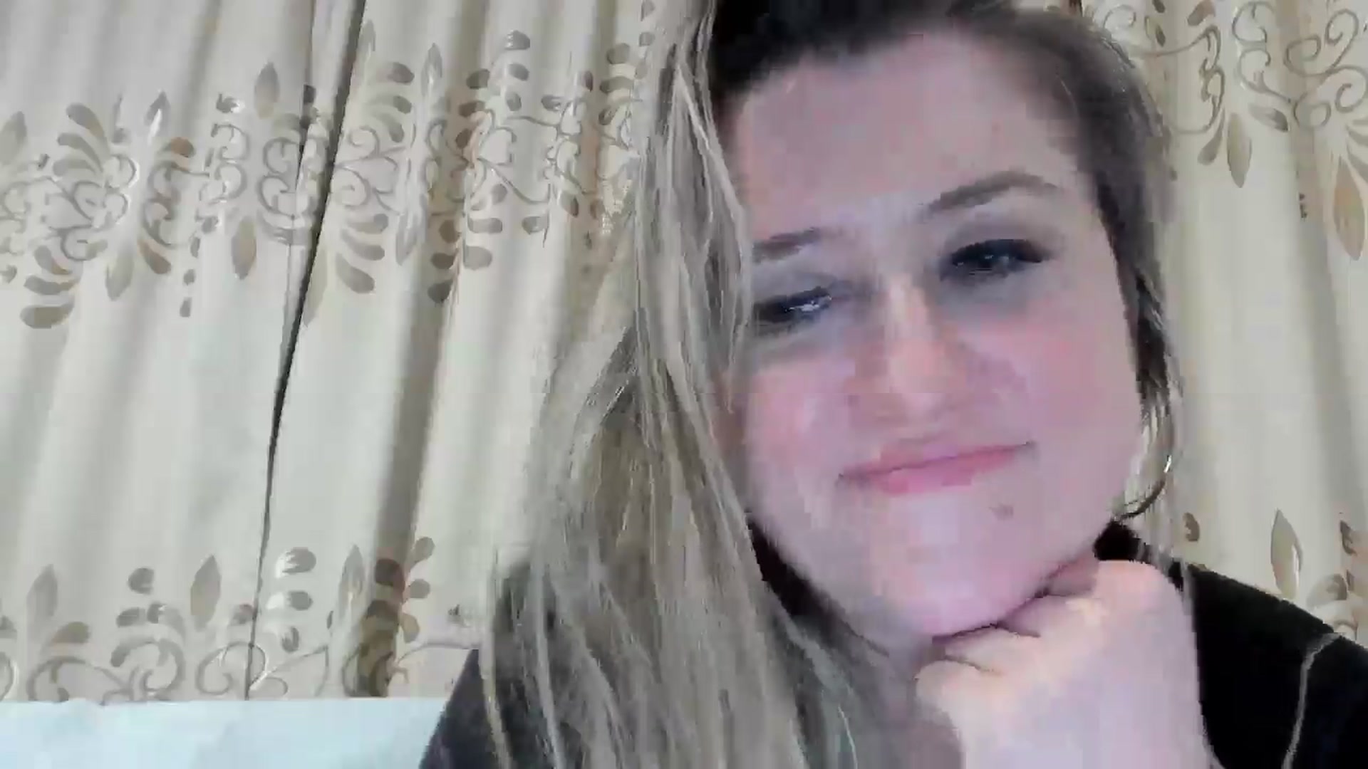 Gallery image thumbnail from BestDream's myfreecams stream on, 01/02/2026, 04:23 image 2 of 20
