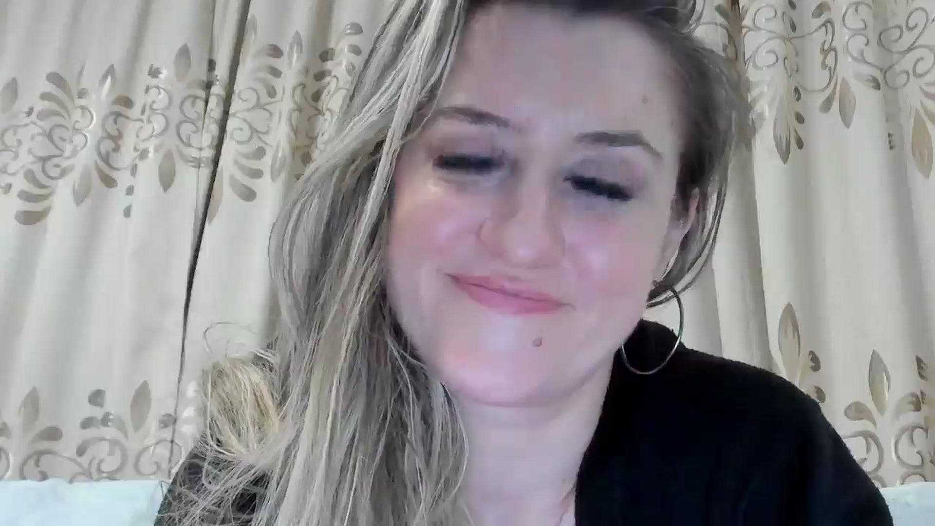 Gallery image thumbnail from BestDream's myfreecams stream on, 01/02/2026, 04:23 image 14 of 20