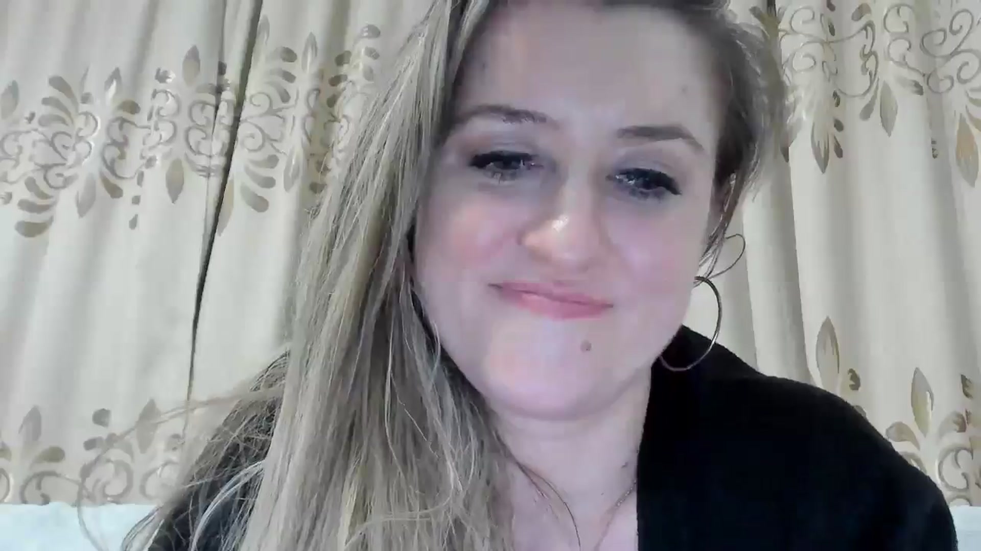 Gallery image thumbnail from BestDream's myfreecams stream on, 01/02/2026, 04:23 image 6 of 20