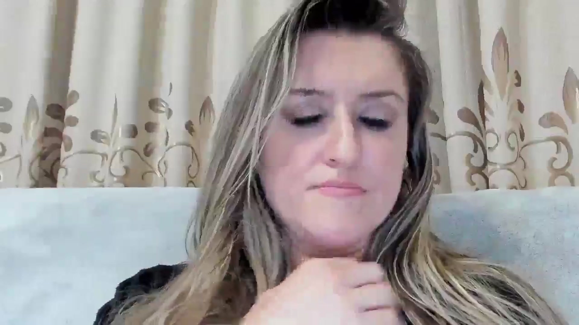 Gallery image thumbnail from BestDream's myfreecams stream on, 01/02/2026, 04:23 image 15 of 20