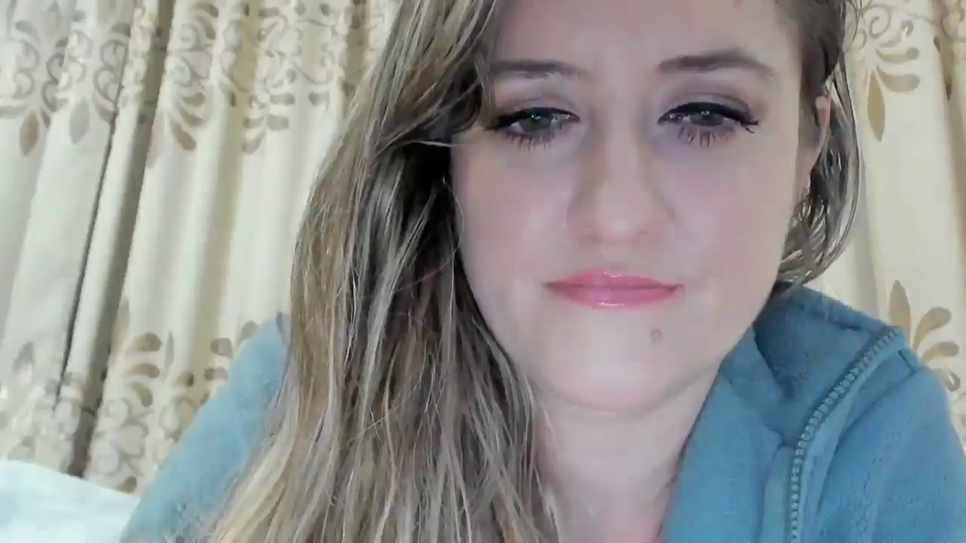 Gallery image thumbnail from BestDream's myfreecams stream on, 01/03/2026, 24:45 image 5 of 20