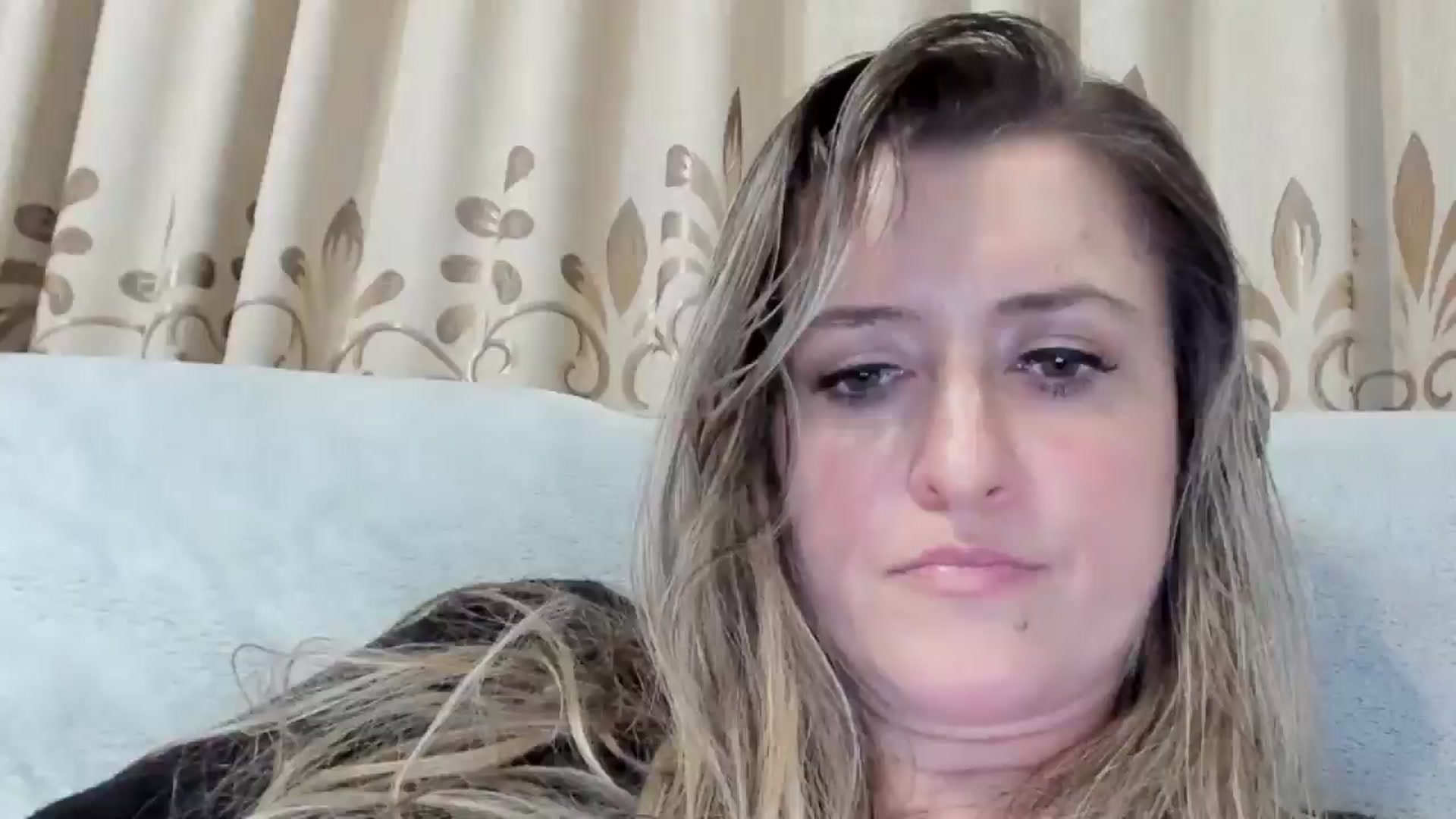 Gallery image thumbnail from BestDream's myfreecams stream on, 01/04/2026, 24:00 image 18 of 20