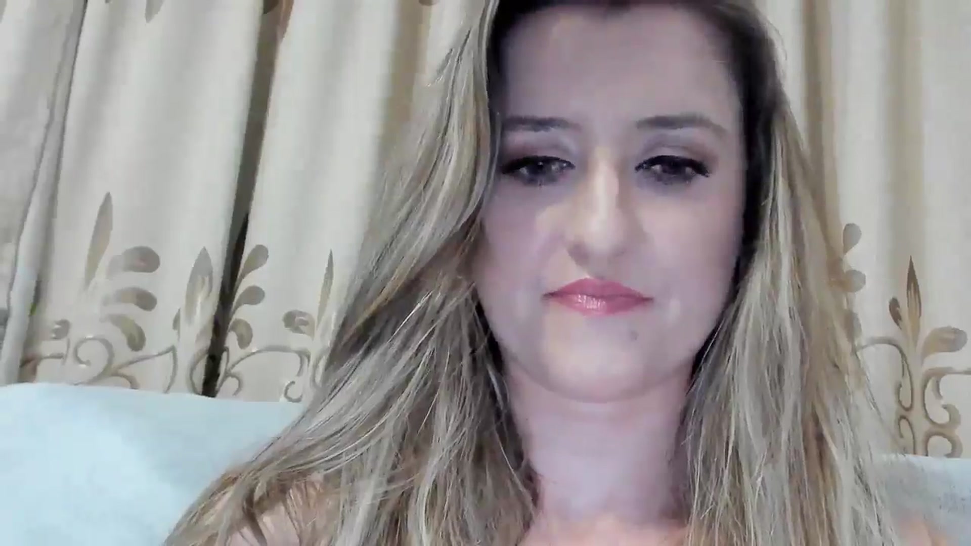 Gallery image thumbnail from BestDream's myfreecams stream on, 01/04/2026, 22:18 image 20 of 20