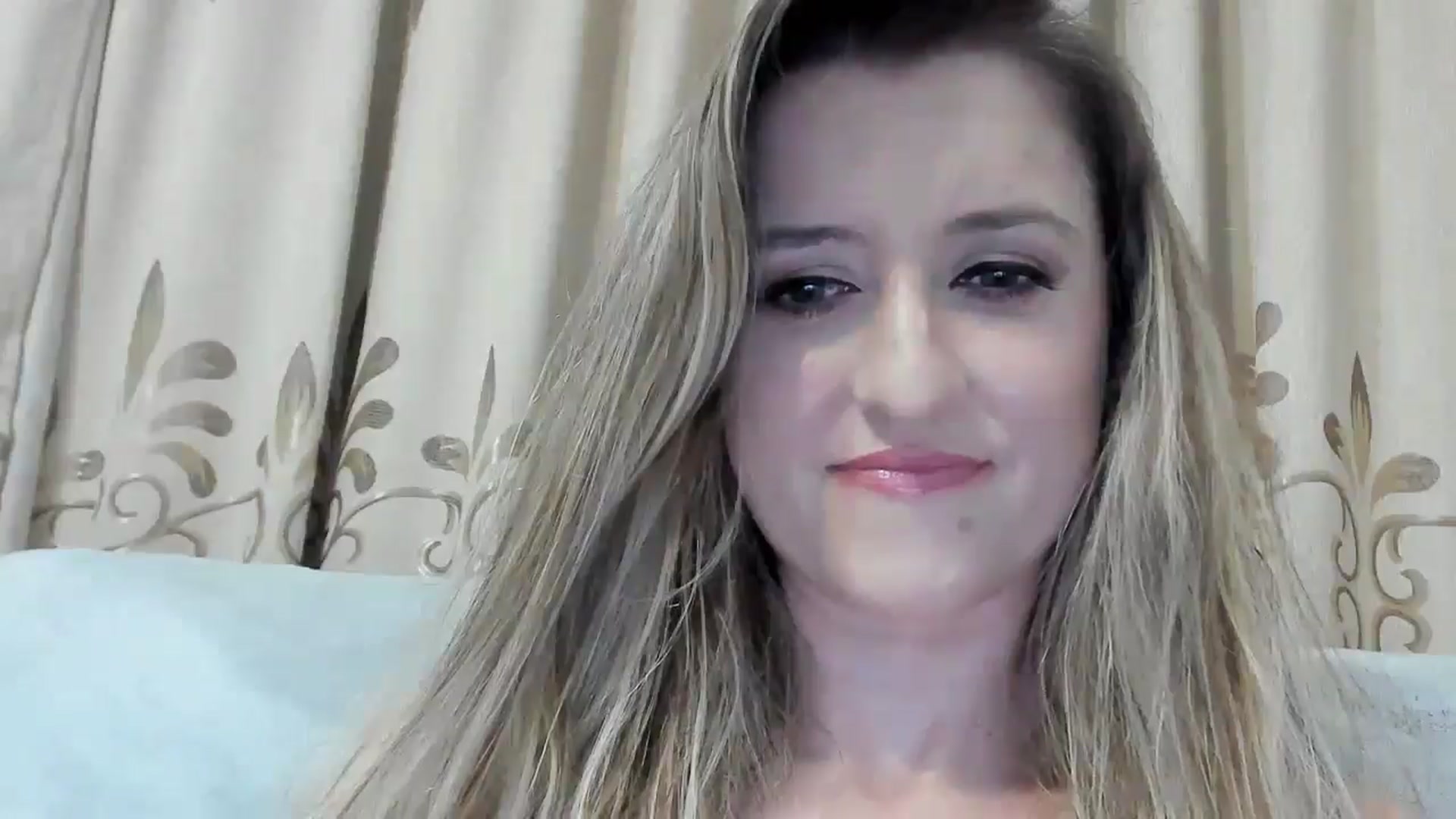 Gallery image thumbnail from BestDream's myfreecams stream on, 01/04/2026, 22:18 image 3 of 20