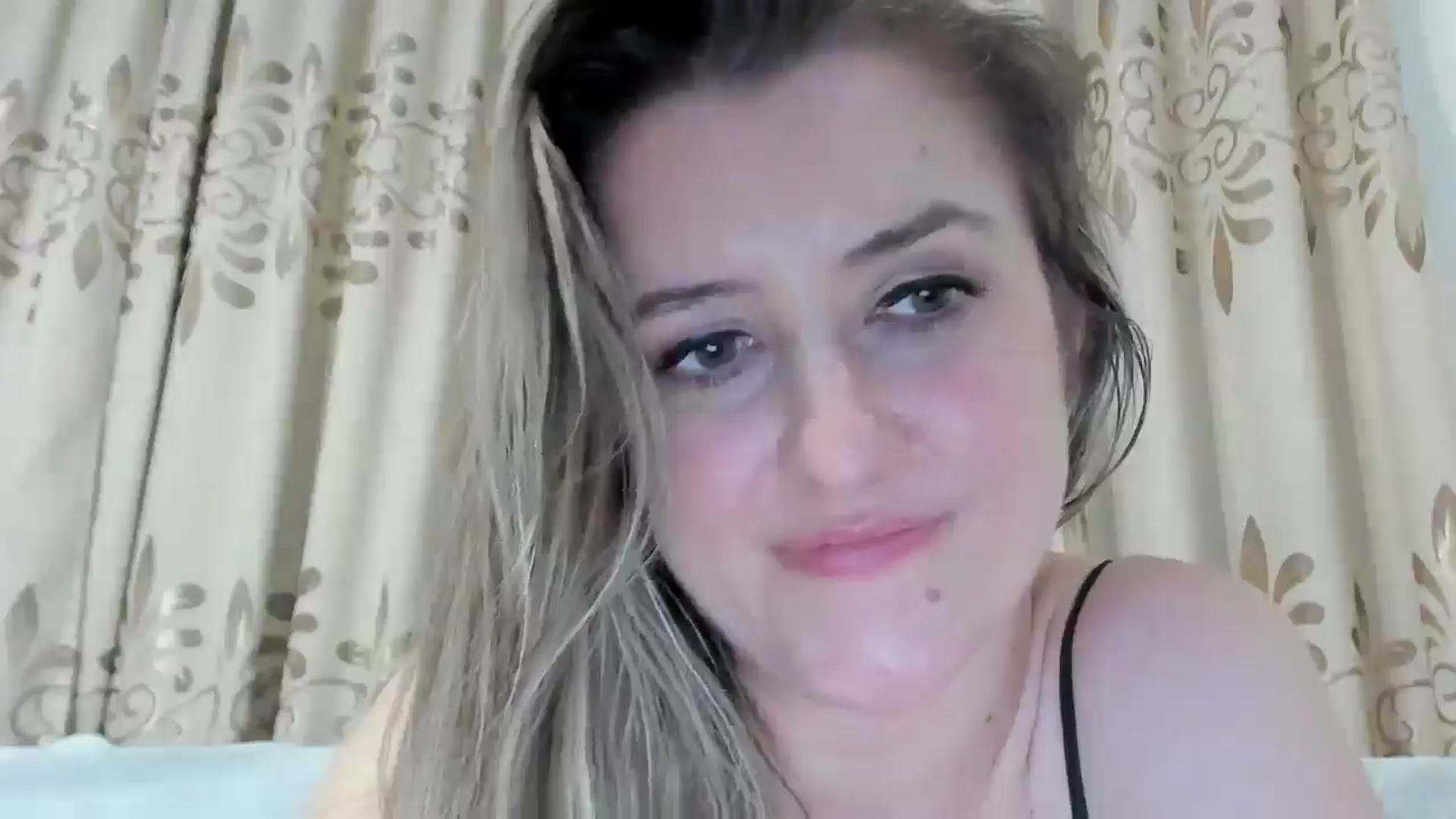 Gallery image thumbnail from BestDream's myfreecams stream on, 01/06/2026, 04:18 image 20 of 20
