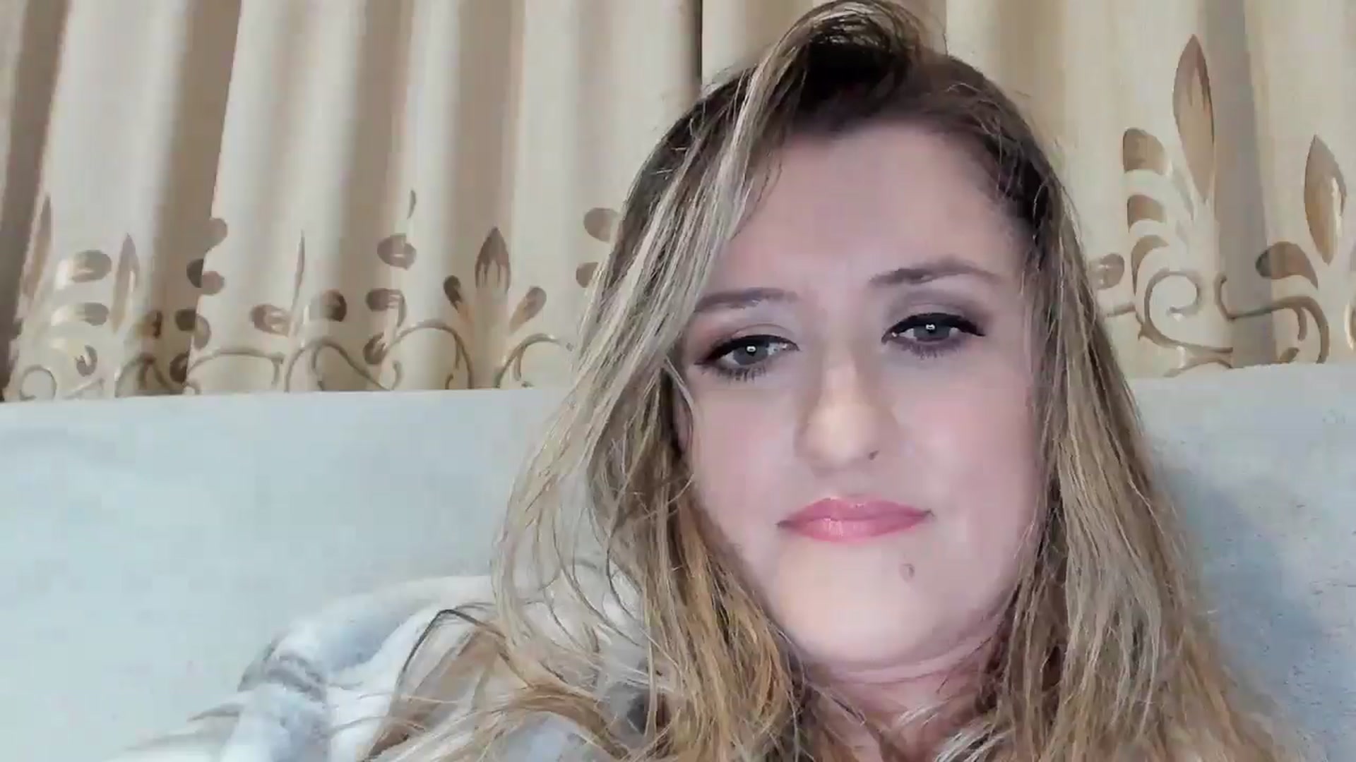Gallery image thumbnail from BestDream's myfreecams stream on, 01/06/2026, 23:42 image 20 of 20