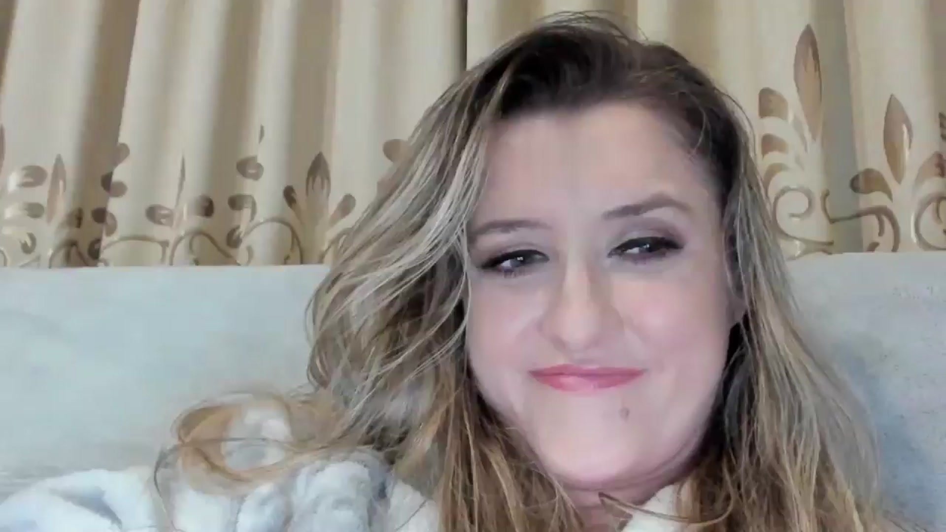 Gallery image thumbnail from BestDream's myfreecams stream on, 01/07/2026, 24:49 image 19 of 20