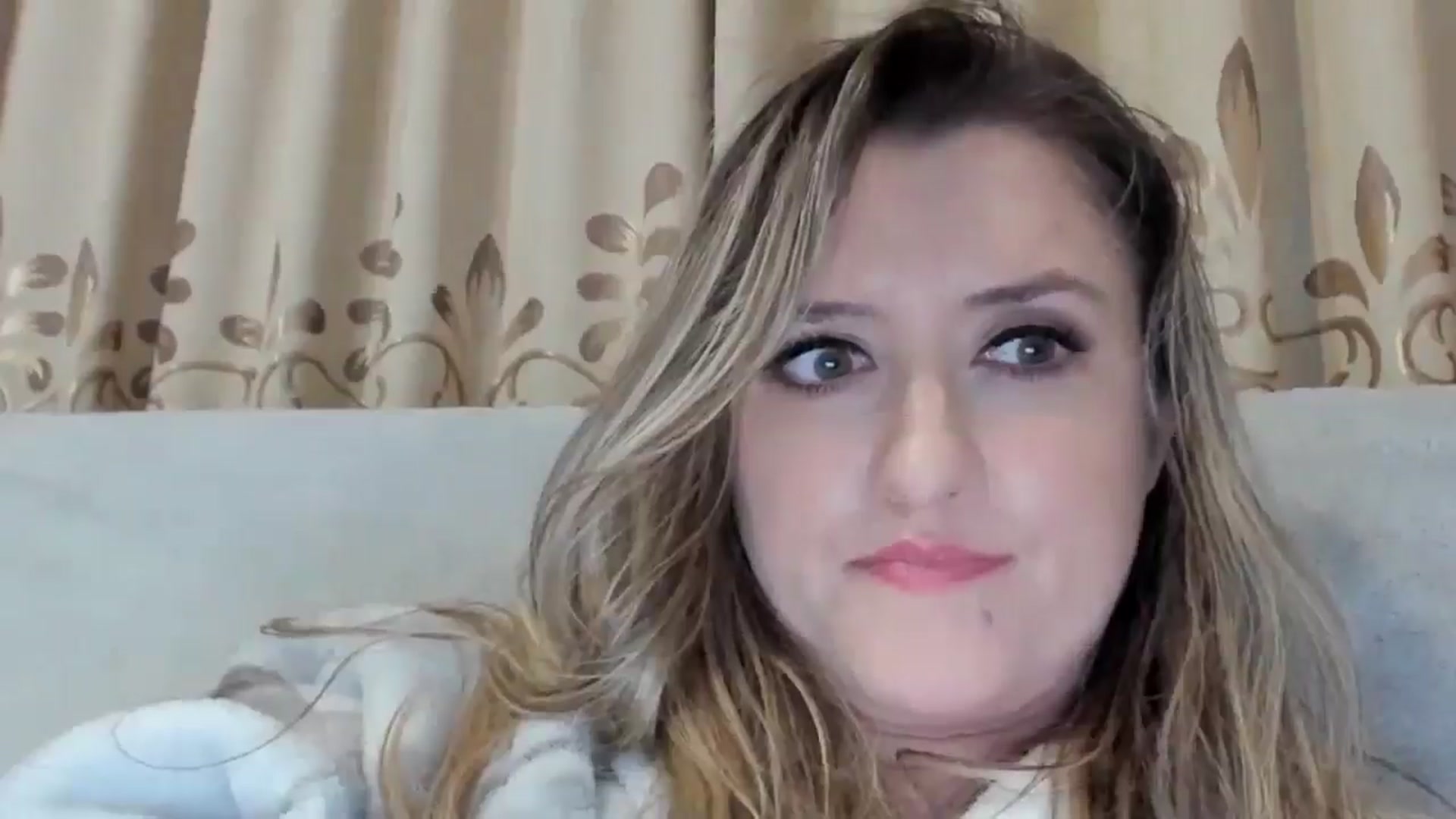 Gallery image thumbnail from BestDream's myfreecams stream on, 01/07/2026, 24:49 image 10 of 20