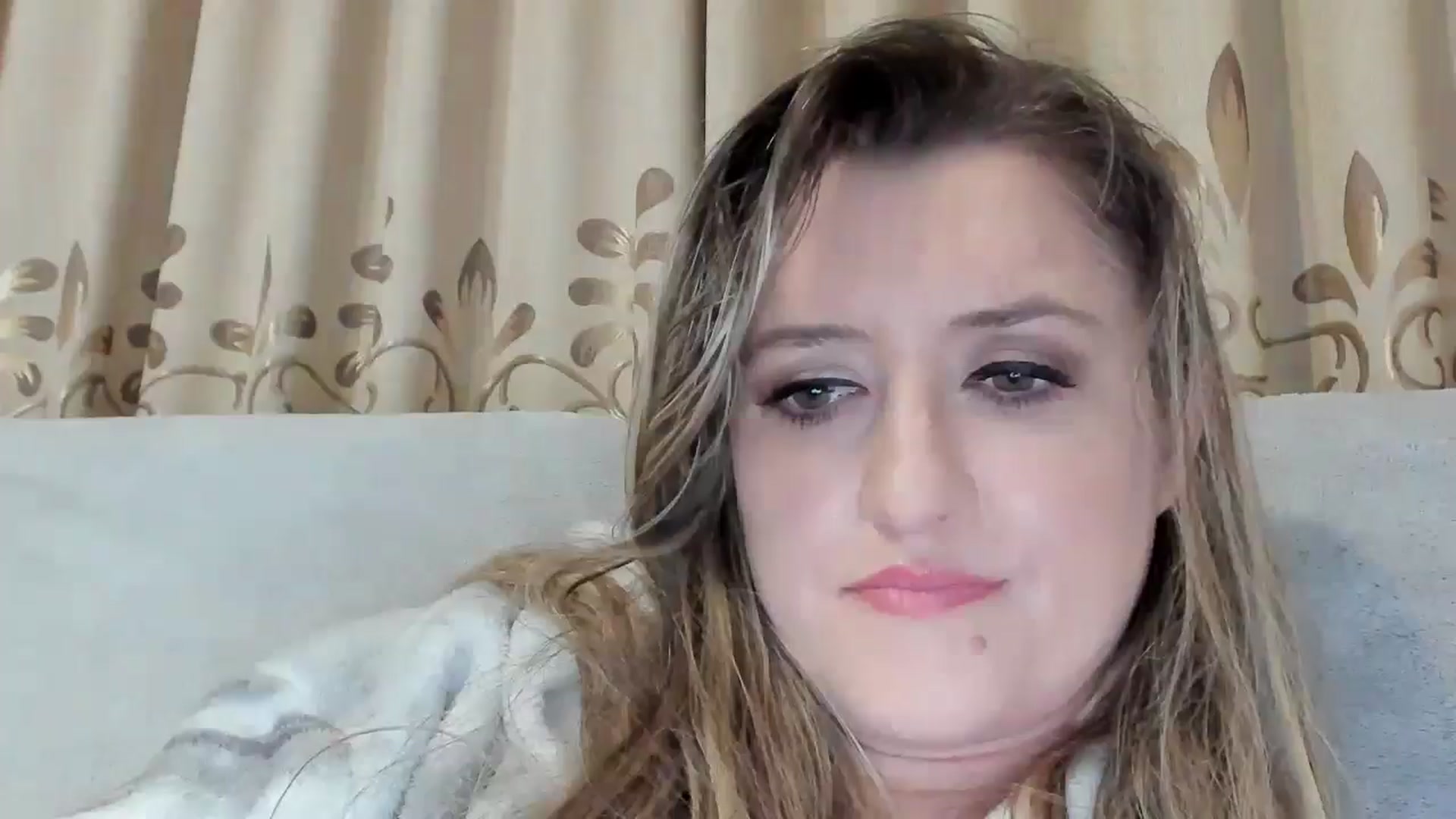Gallery image thumbnail from BestDream's myfreecams stream on, 01/07/2026, 24:49 image 3 of 20