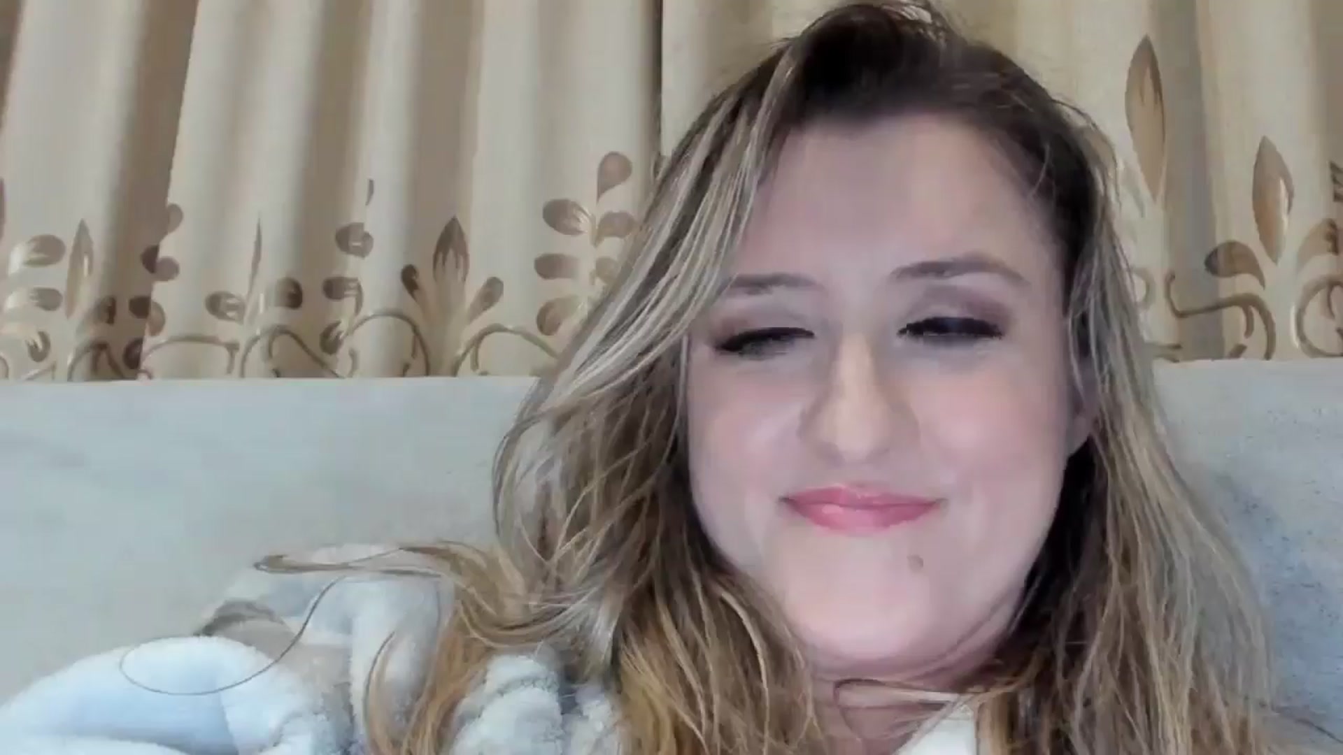 Gallery image thumbnail from BestDream's myfreecams stream on, 01/07/2026, 24:49 image 7 of 20