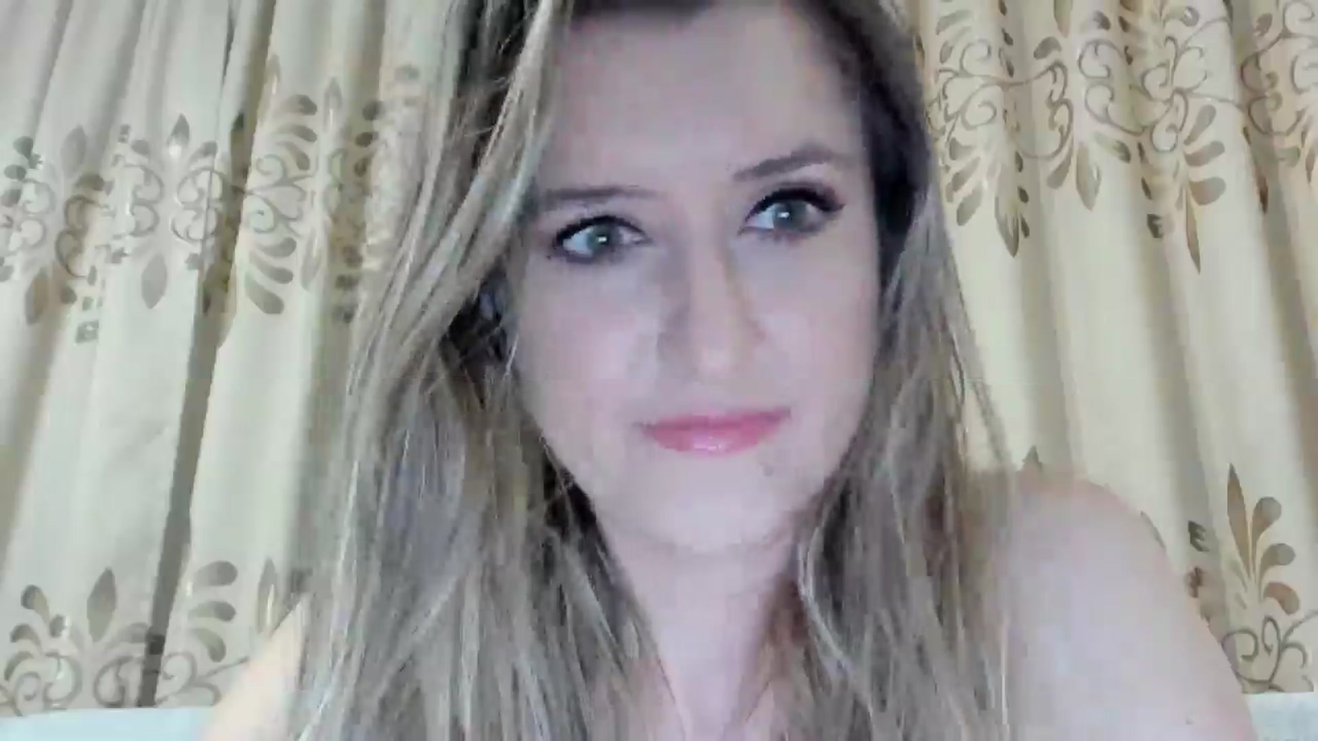 Gallery image thumbnail from BestDream's myfreecams stream on, 01/08/2026, 23:19 image 2 of 20