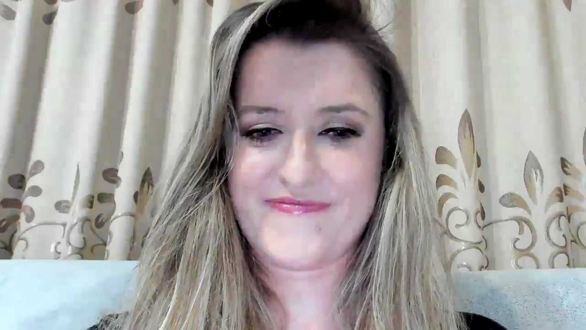 Gallery image thumbnail from BestDream's myfreecams stream on, 01/11/2026, 24:32 image 14 of 20