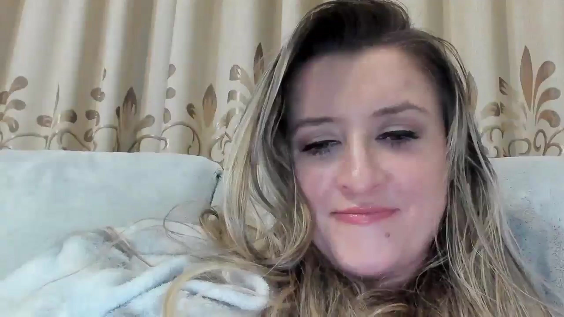 Gallery image thumbnail from BestDream's myfreecams stream on, 01/13/2026, 24:58 image 14 of 20