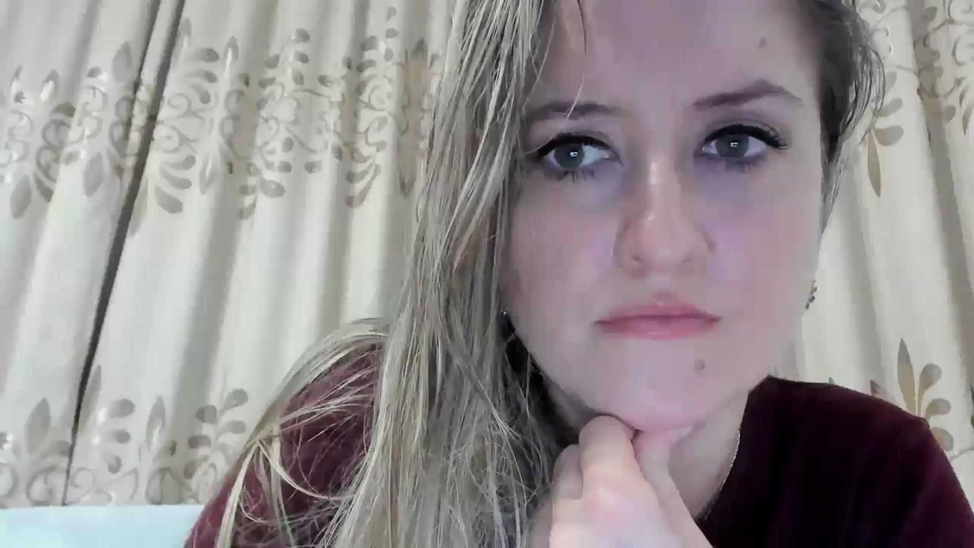 Gallery image thumbnail from BestDream's myfreecams stream on, 01/13/2026, 02:04 image 13 of 20