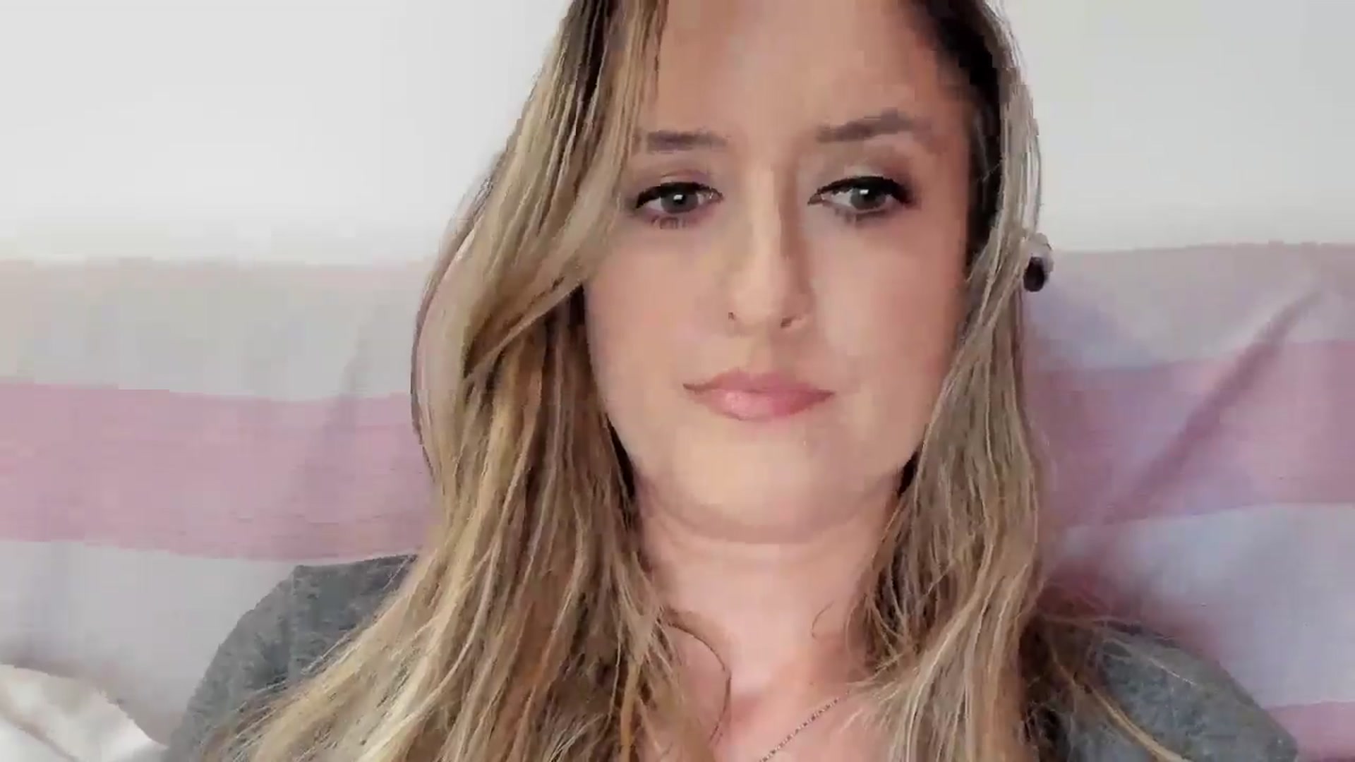 Gallery image thumbnail from BestDream's myfreecams stream on, 01/16/2026, 23:42 image 13 of 20