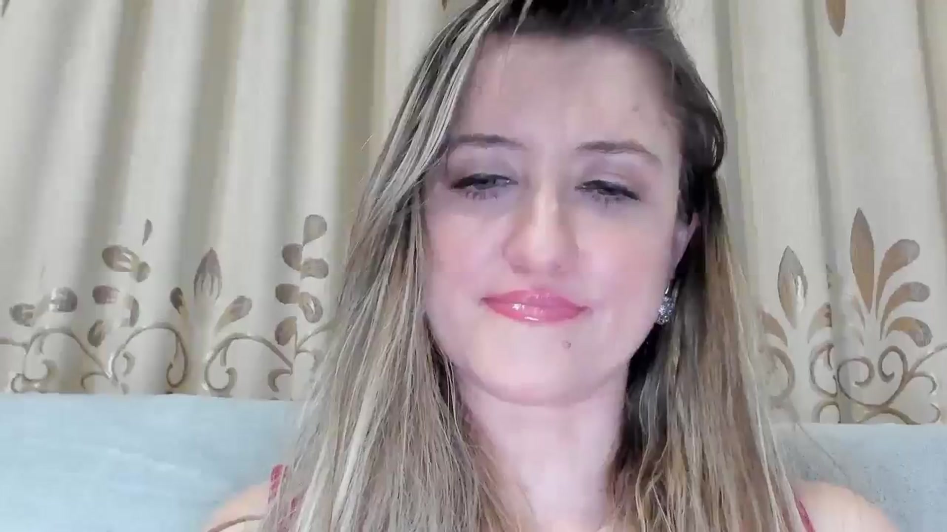 Gallery image thumbnail from BestDream's myfreecams stream on, 01/21/2026, 23:11 image 14 of 20