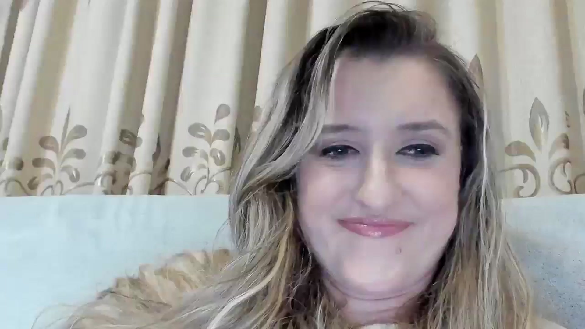 Gallery image thumbnail from BestDream's myfreecams stream on, 01/27/2026, 24:24 image 8 of 20