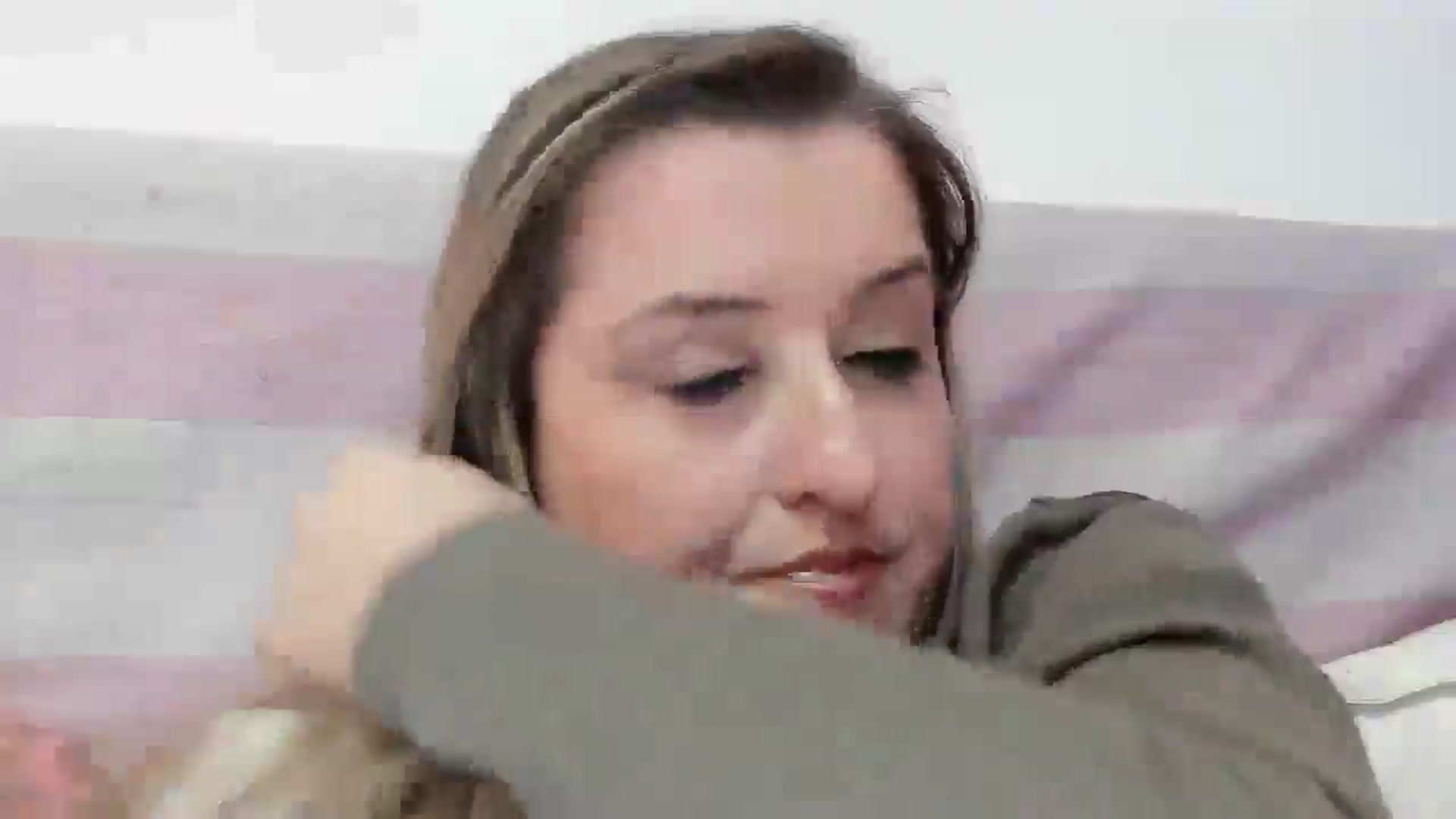 Gallery image thumbnail from BestDream's myfreecams stream on, 01/28/2026, 24:05 image 6 of 20