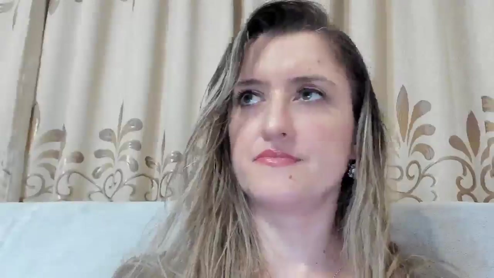 Gallery image thumbnail from BestDream's myfreecams stream on, 01/31/2026, 22:45 image 18 of 20