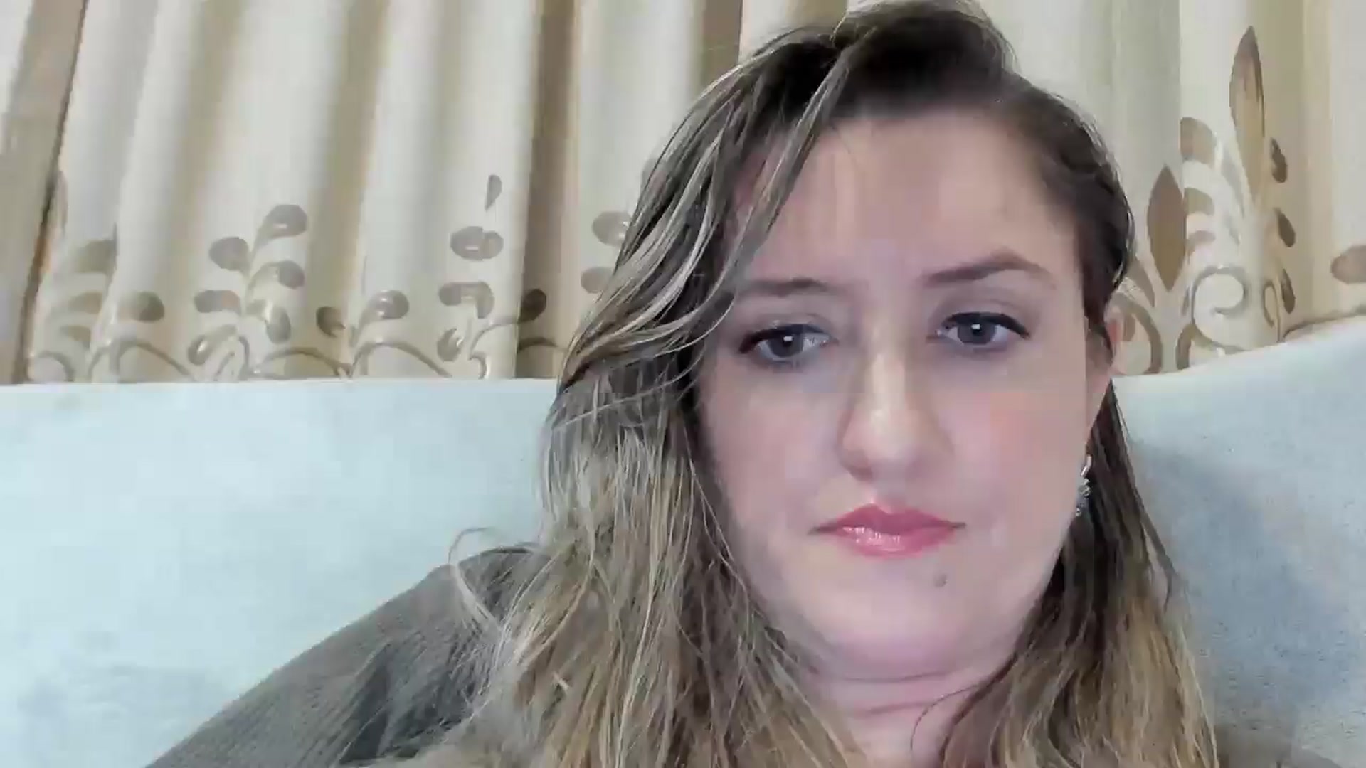 Gallery image thumbnail from BestDream's myfreecams stream on, 01/31/2026, 23:20 image 18 of 20
