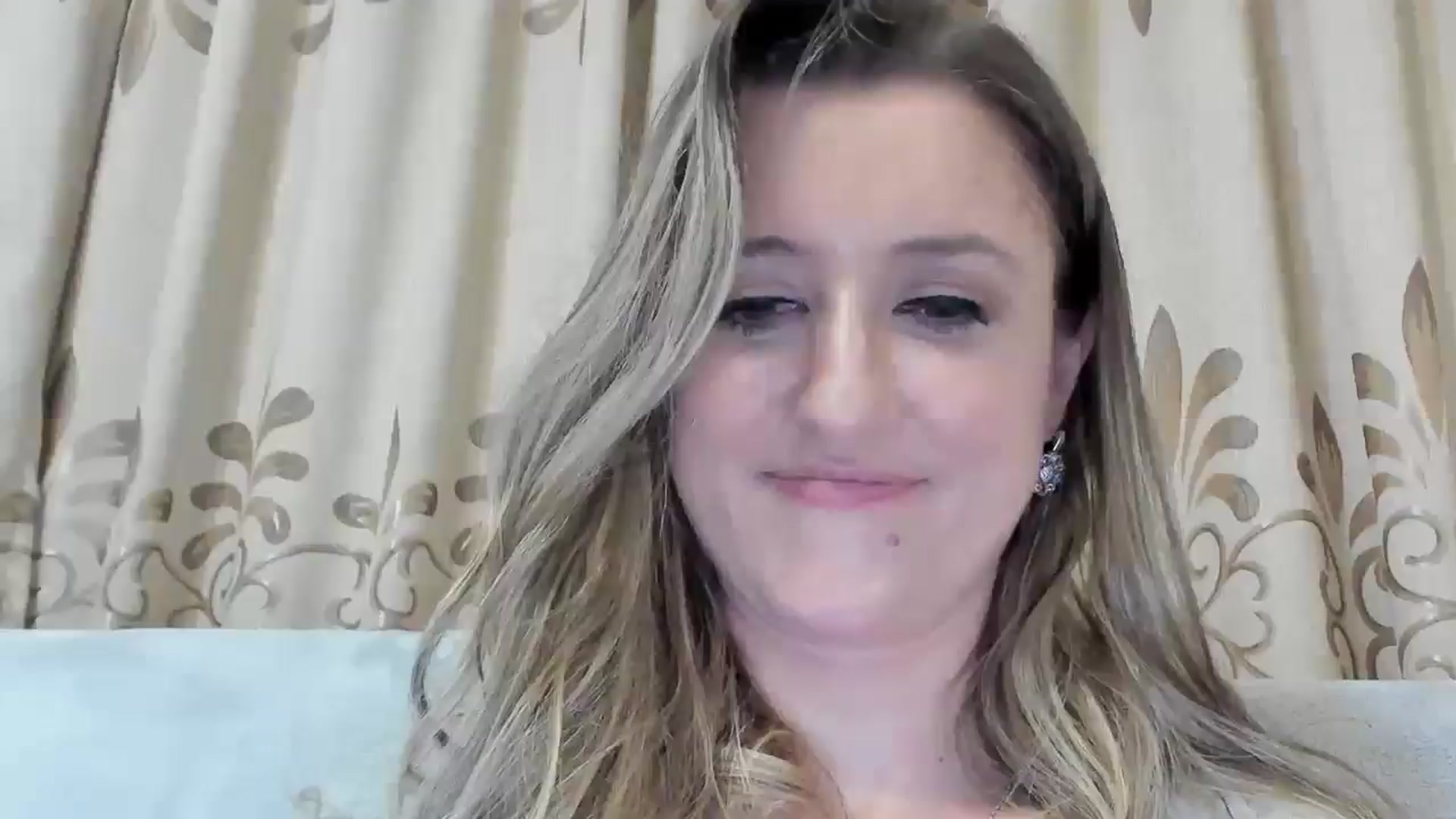 Gallery image thumbnail from BestDream's myfreecams stream on, 02/01/2026, 23:13 image 19 of 20