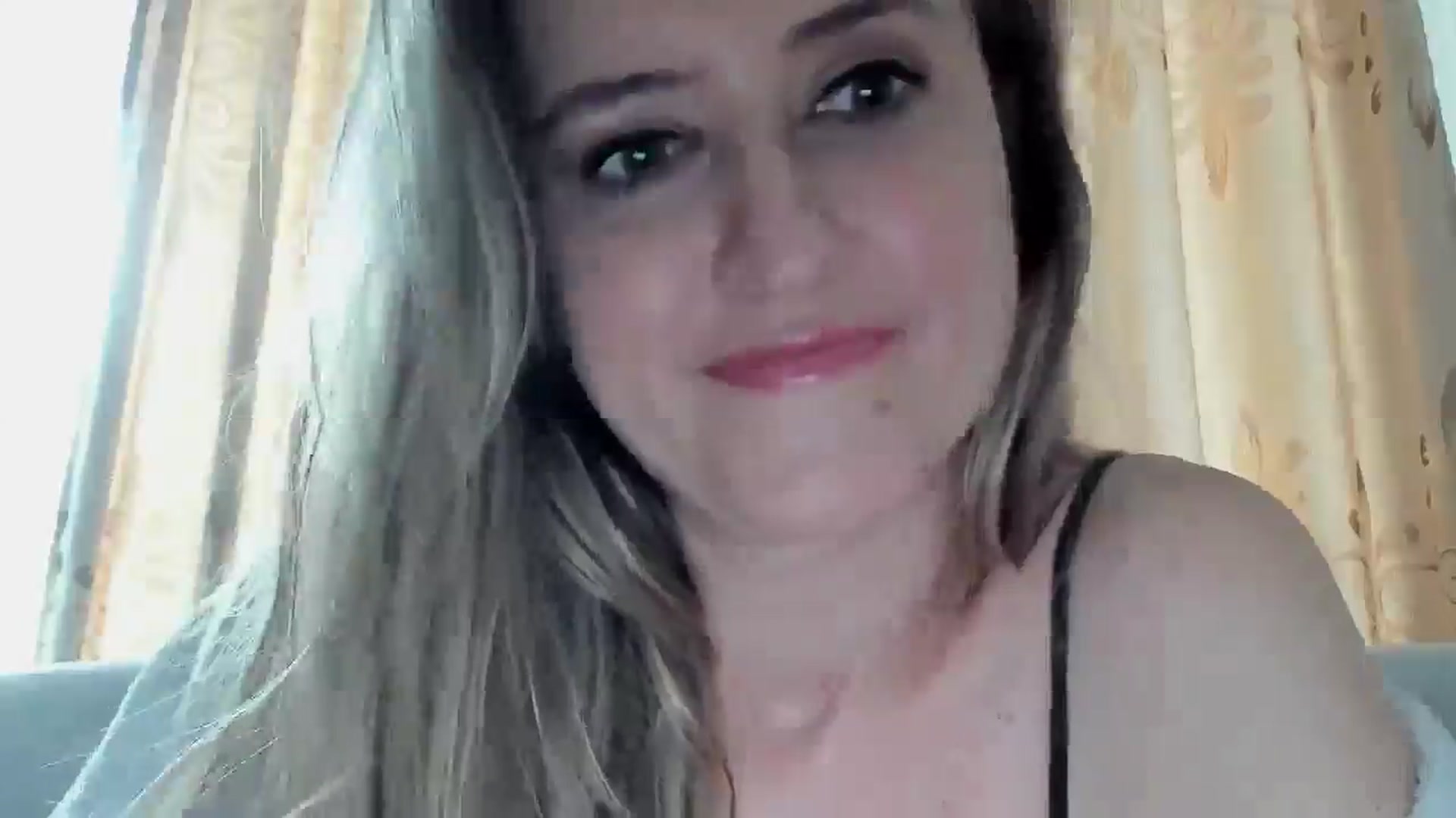 Gallery image thumbnail from BestDream's myfreecams stream on, 02/02/2026, 12:11 image 5 of 20