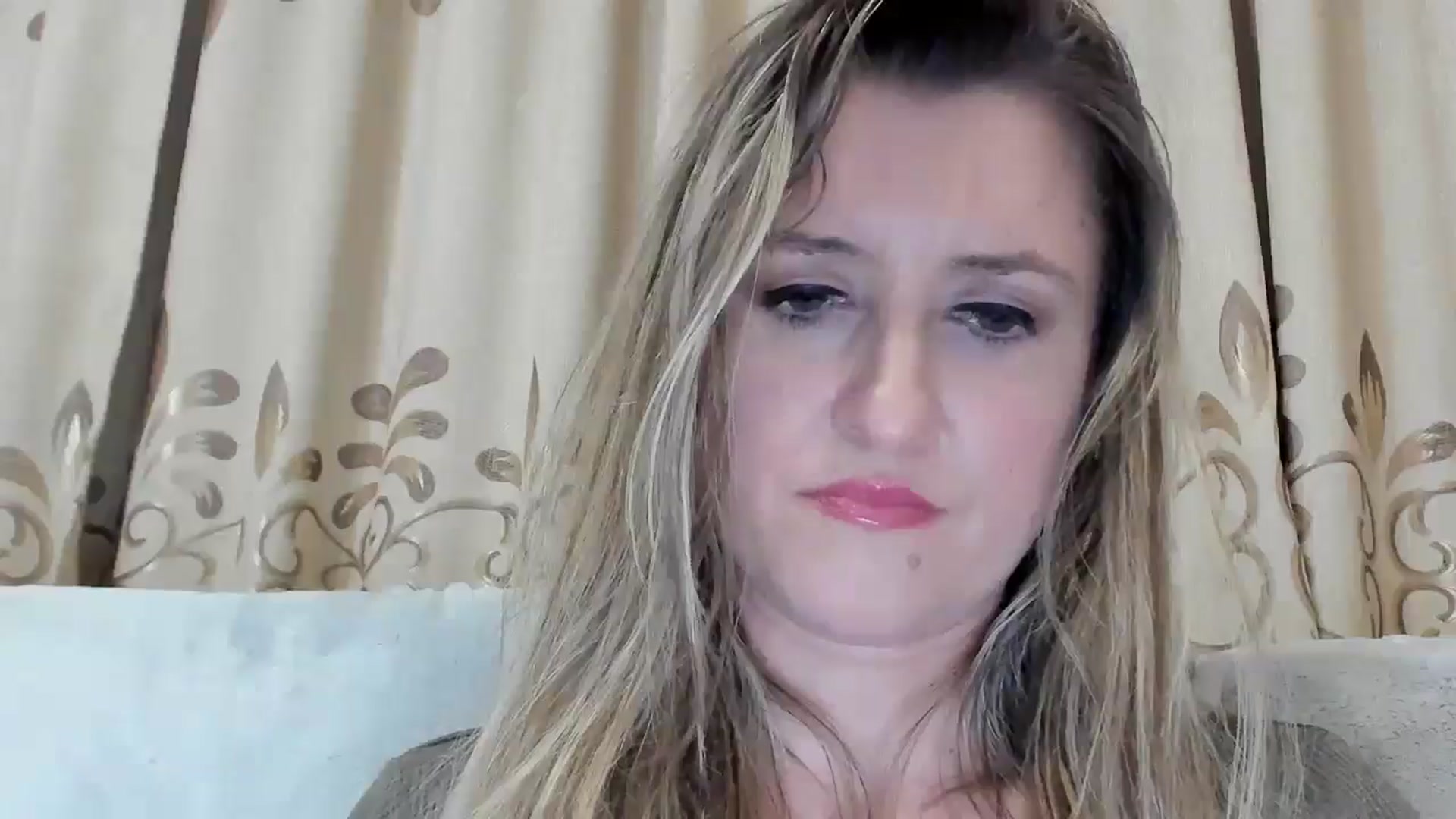 Gallery image thumbnail from BestDream's myfreecams stream on, 02/03/2026, 22:40 image 11 of 20