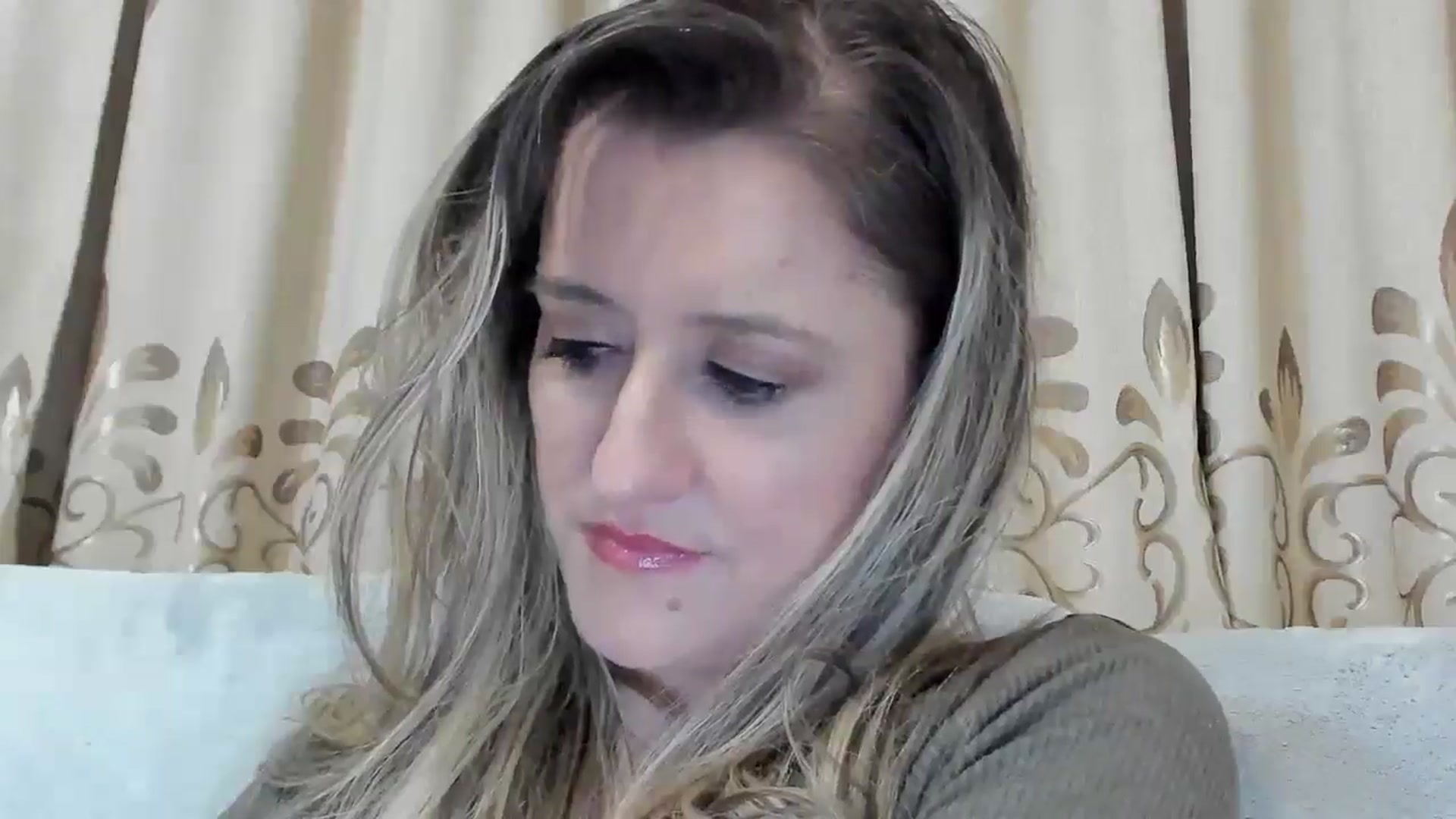 Gallery image thumbnail from BestDream's myfreecams stream on, 02/03/2026, 22:40 image 18 of 20