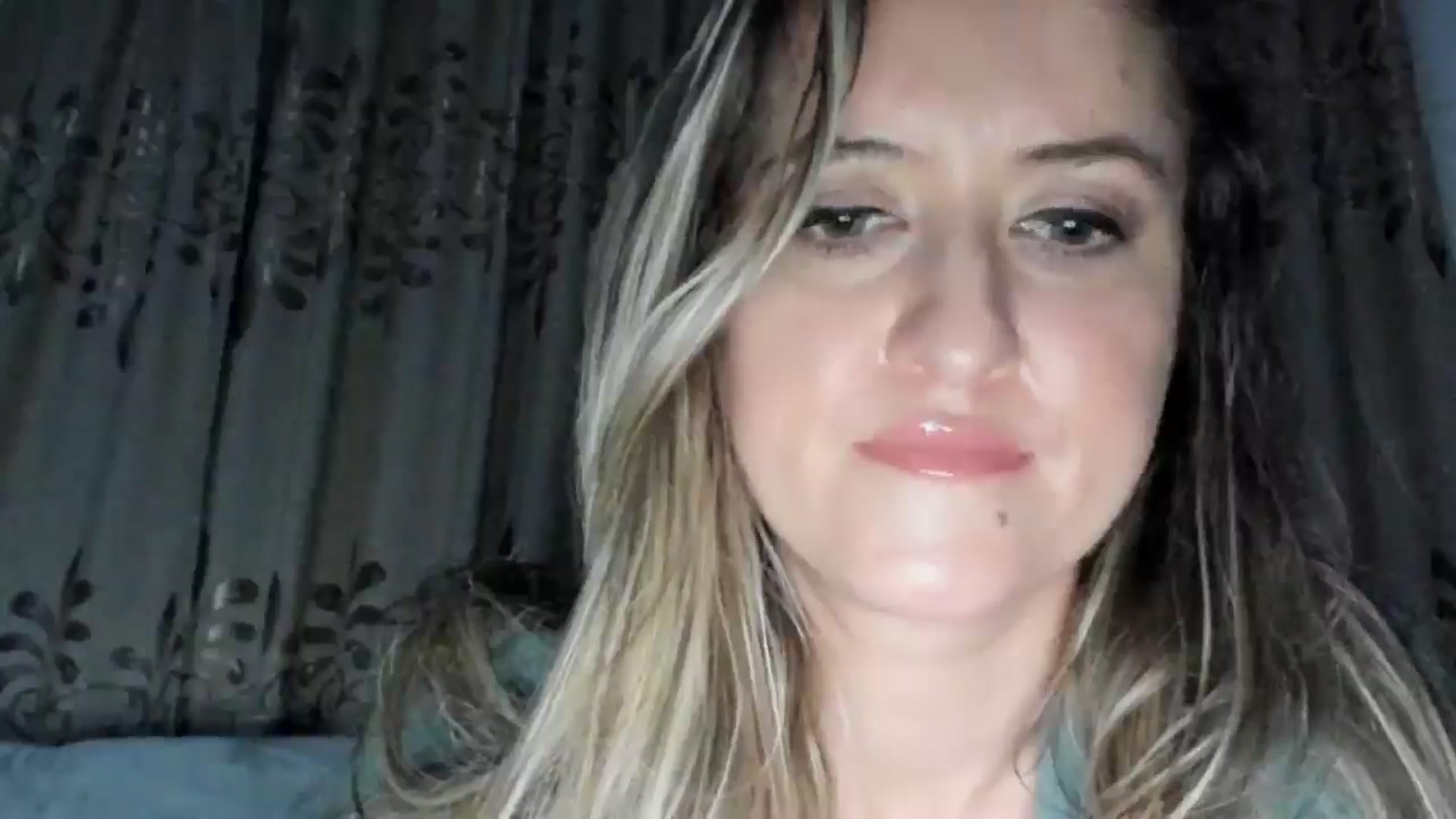 Gallery image thumbnail from BestDream's myfreecams stream on, 02/06/2026, 16:41 image 9 of 20