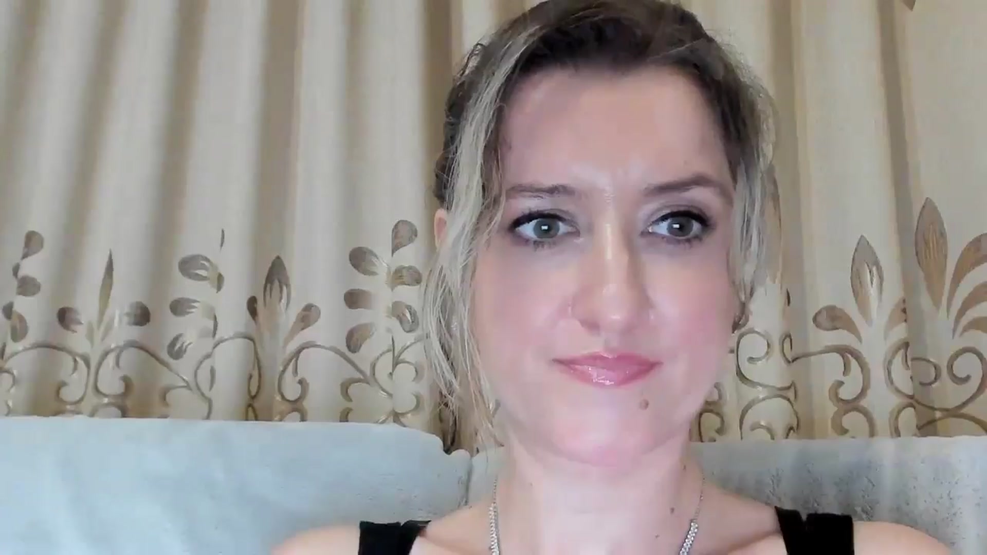 Gallery image thumbnail from BestDream's myfreecams stream on, 02/16/2026, 24:08 image 4 of 20