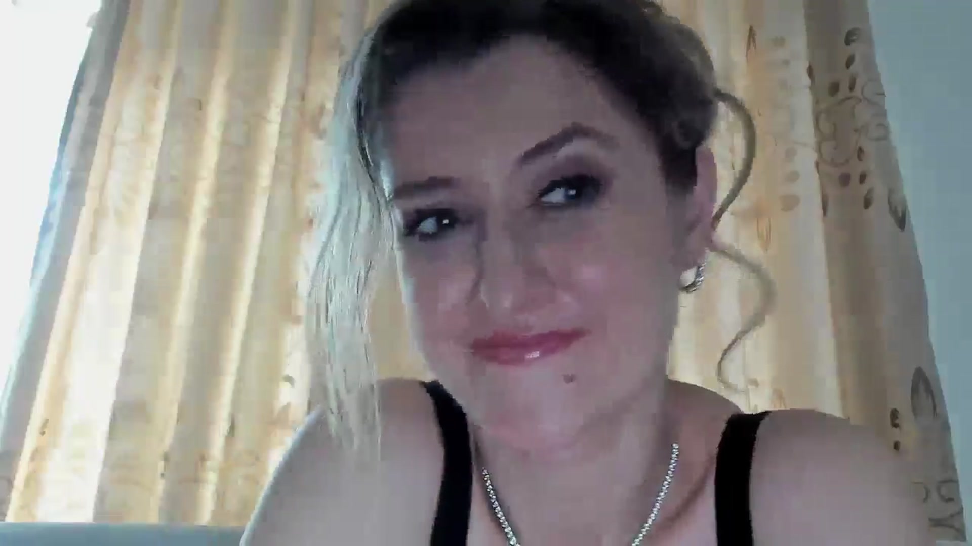 Gallery image thumbnail from BestDream's myfreecams stream on, 02/16/2026, 10:53 image 13 of 20